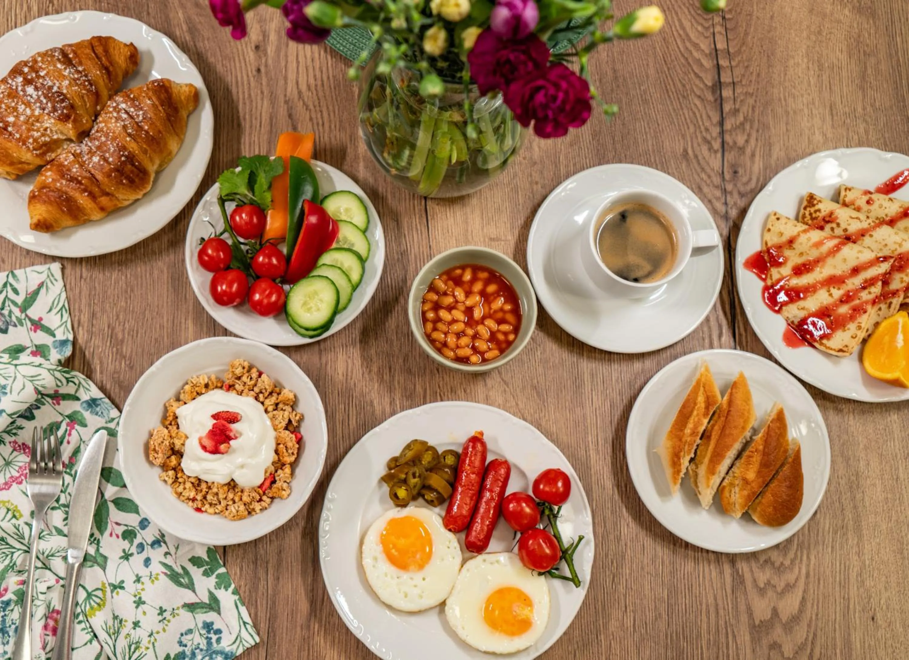 Breakfast in Elisabeth Old Town