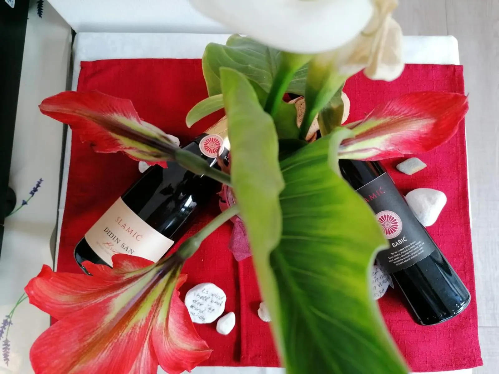 Decorative detail in Hotel Borovnik