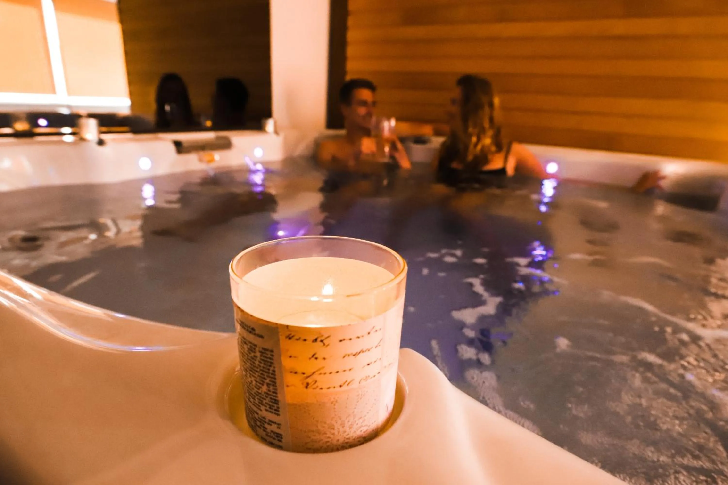 Hot Tub in Hotel Borovnik