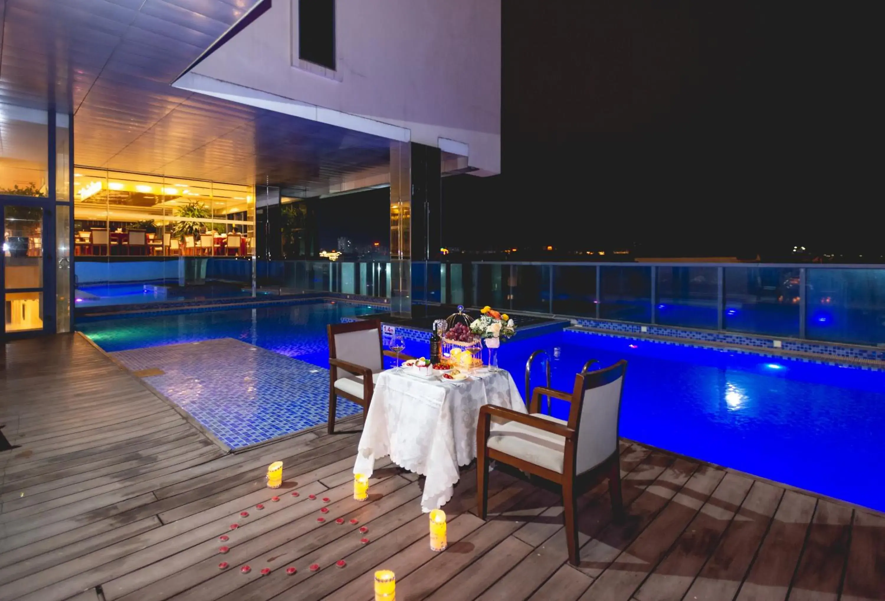 Swimming pool in Bien Bac Hotel Swimming pool in Bien Bac Hotel