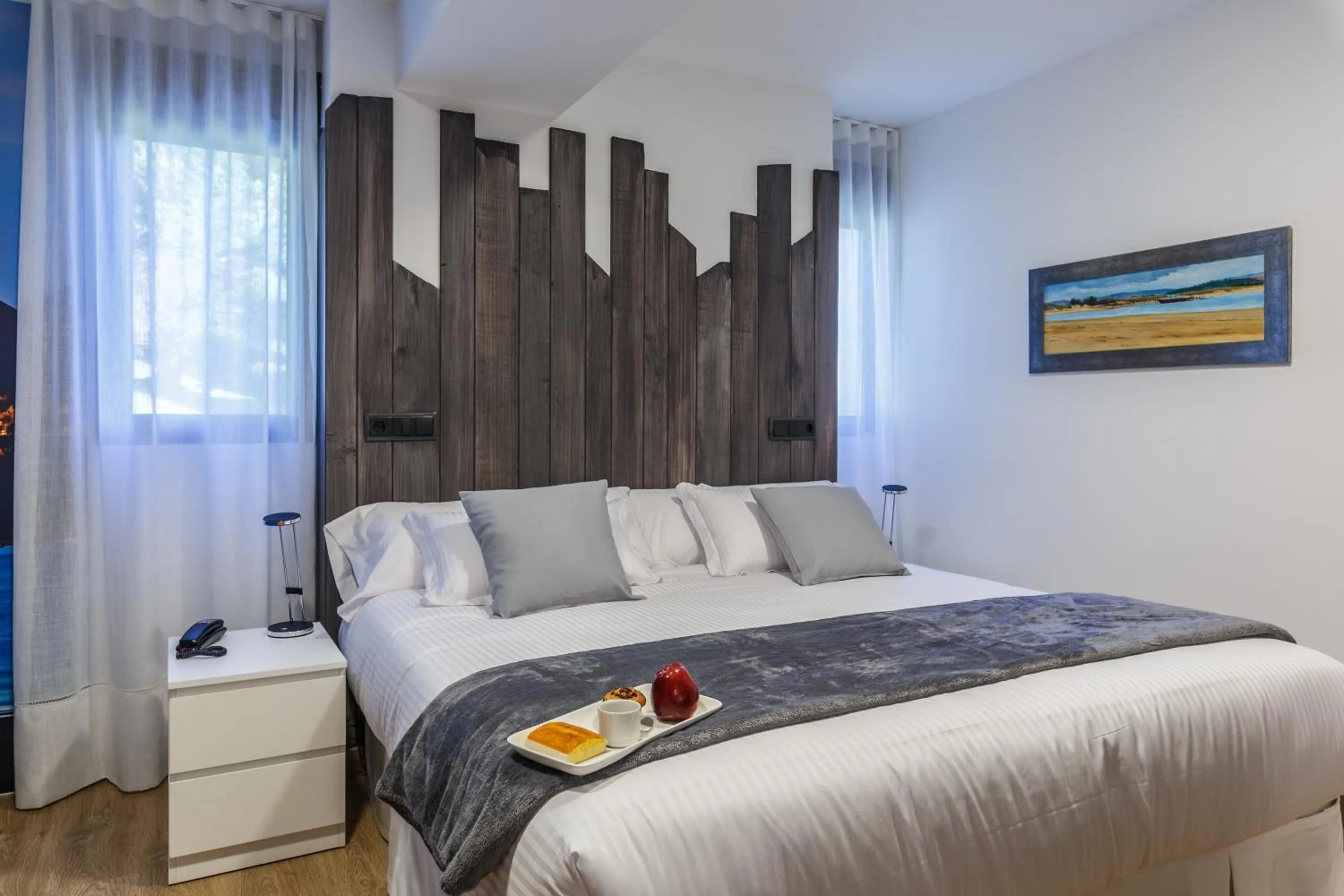 Food and drinks, Bed in Suite Home Sardinero