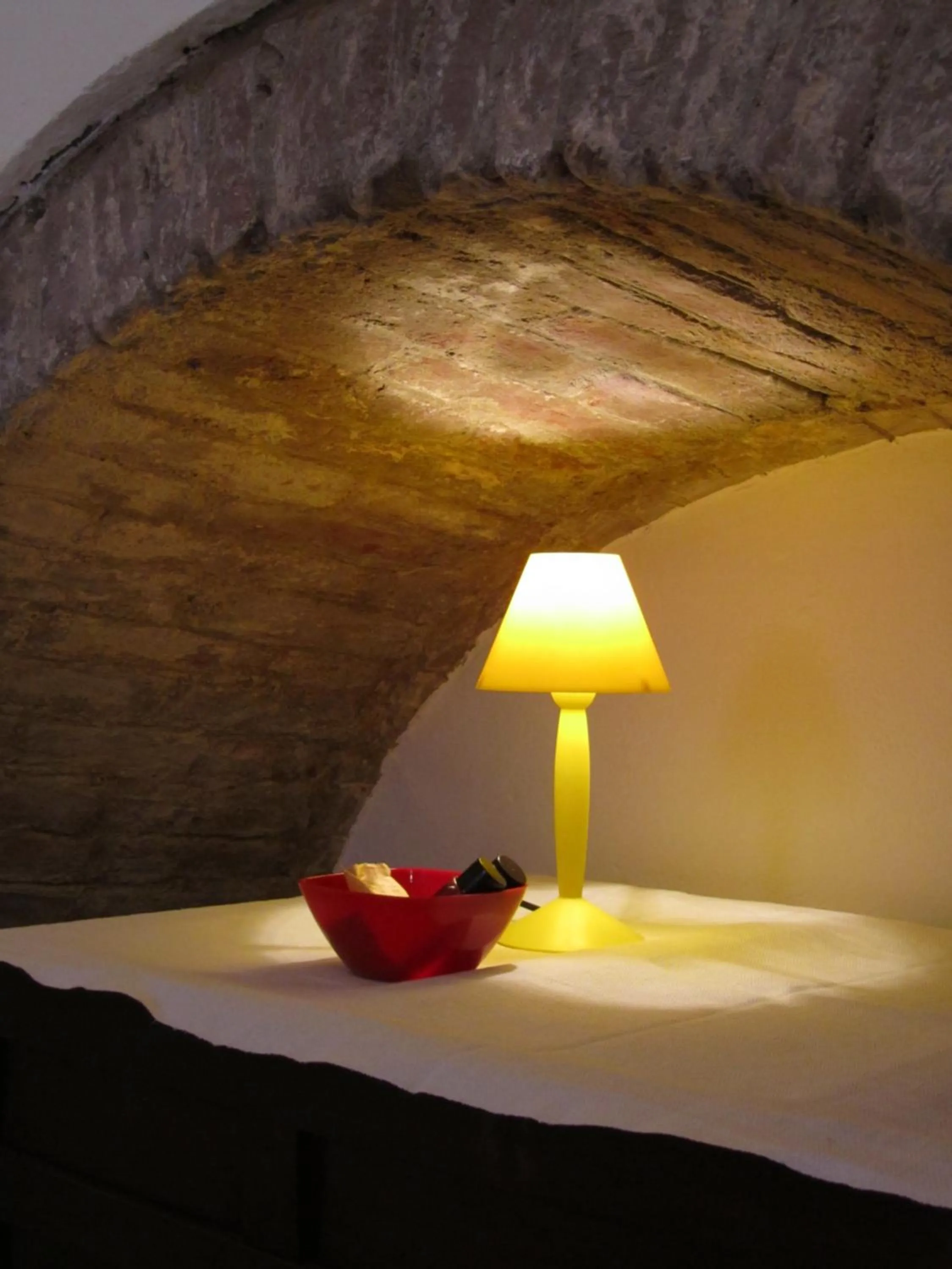 Decorative detail, Bed in Casa Vacanze - B&B La Casetta