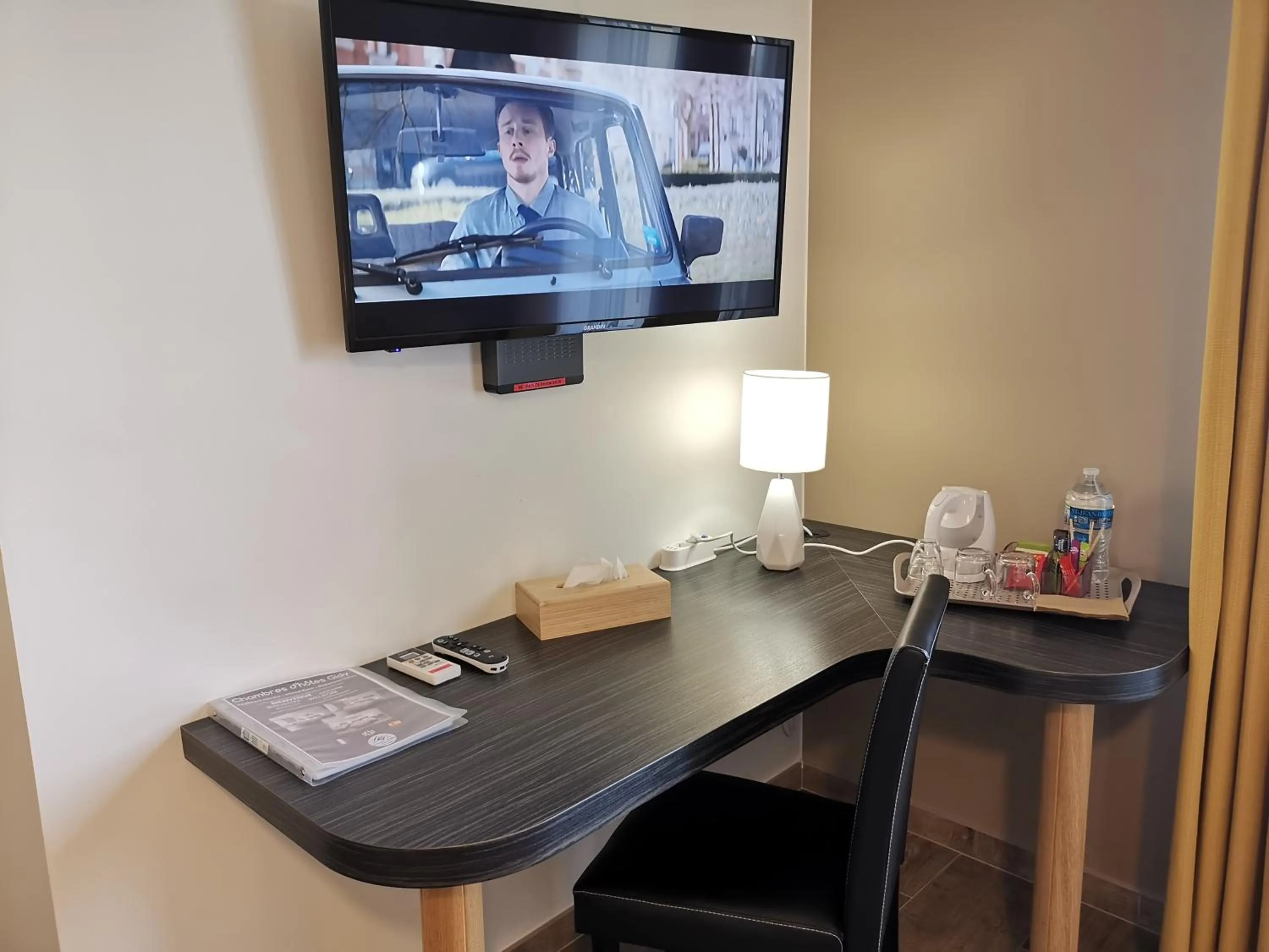 TV and multimedia in Chambres d'hôtes GIDY