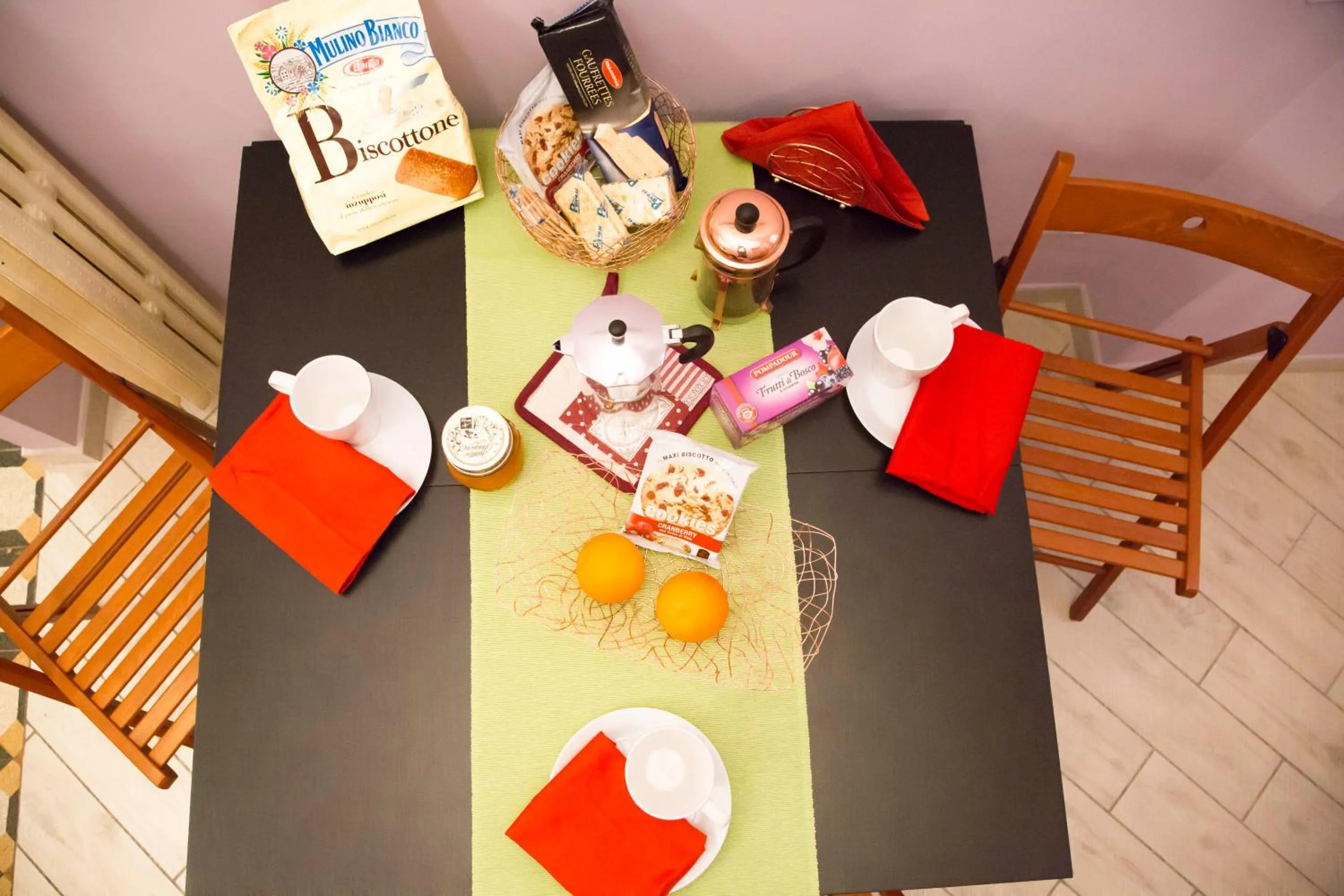 Coffee/tea facilities in Sweet Sleep Vatican