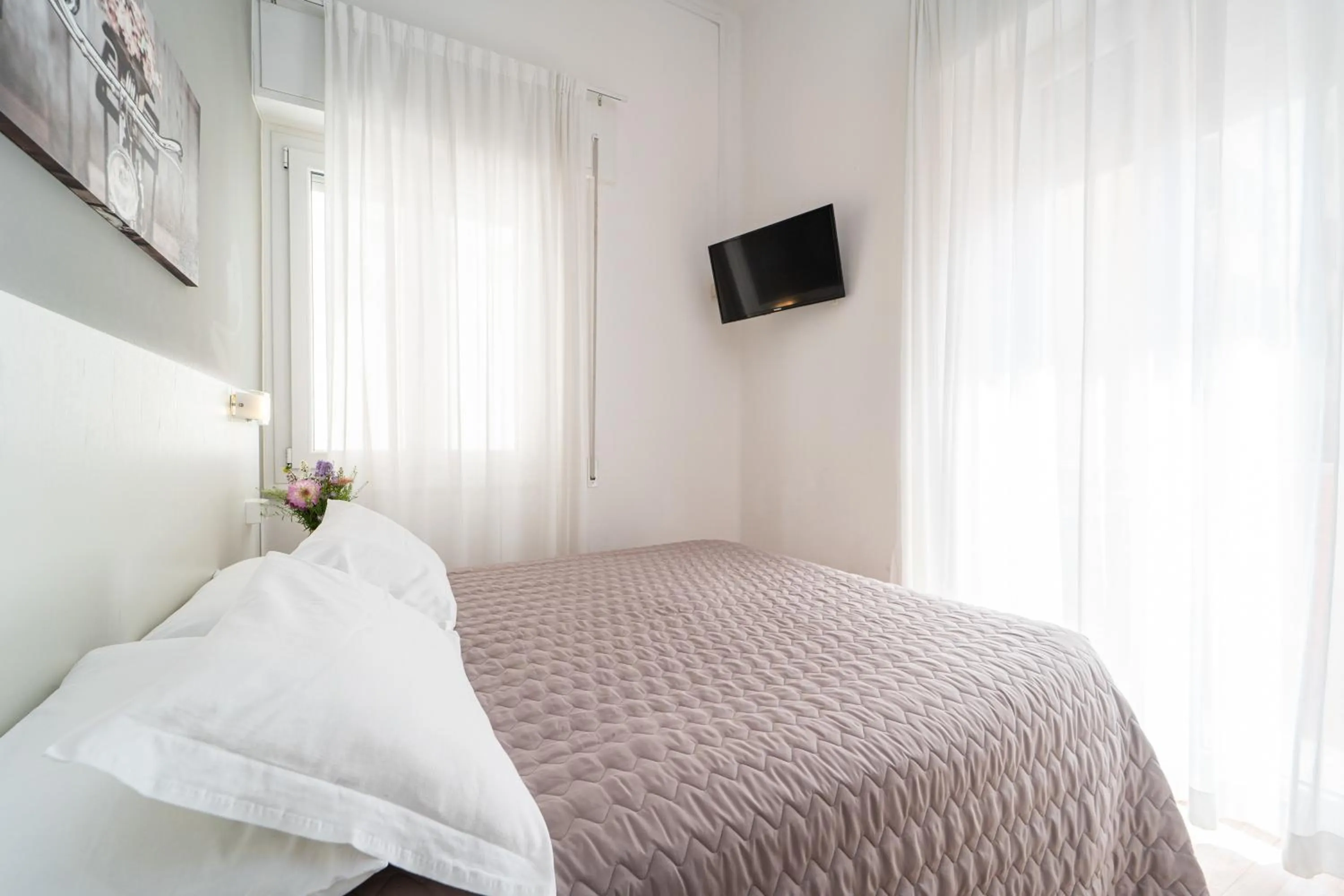 Bedroom, Bed in Amadei Hotel Blumen