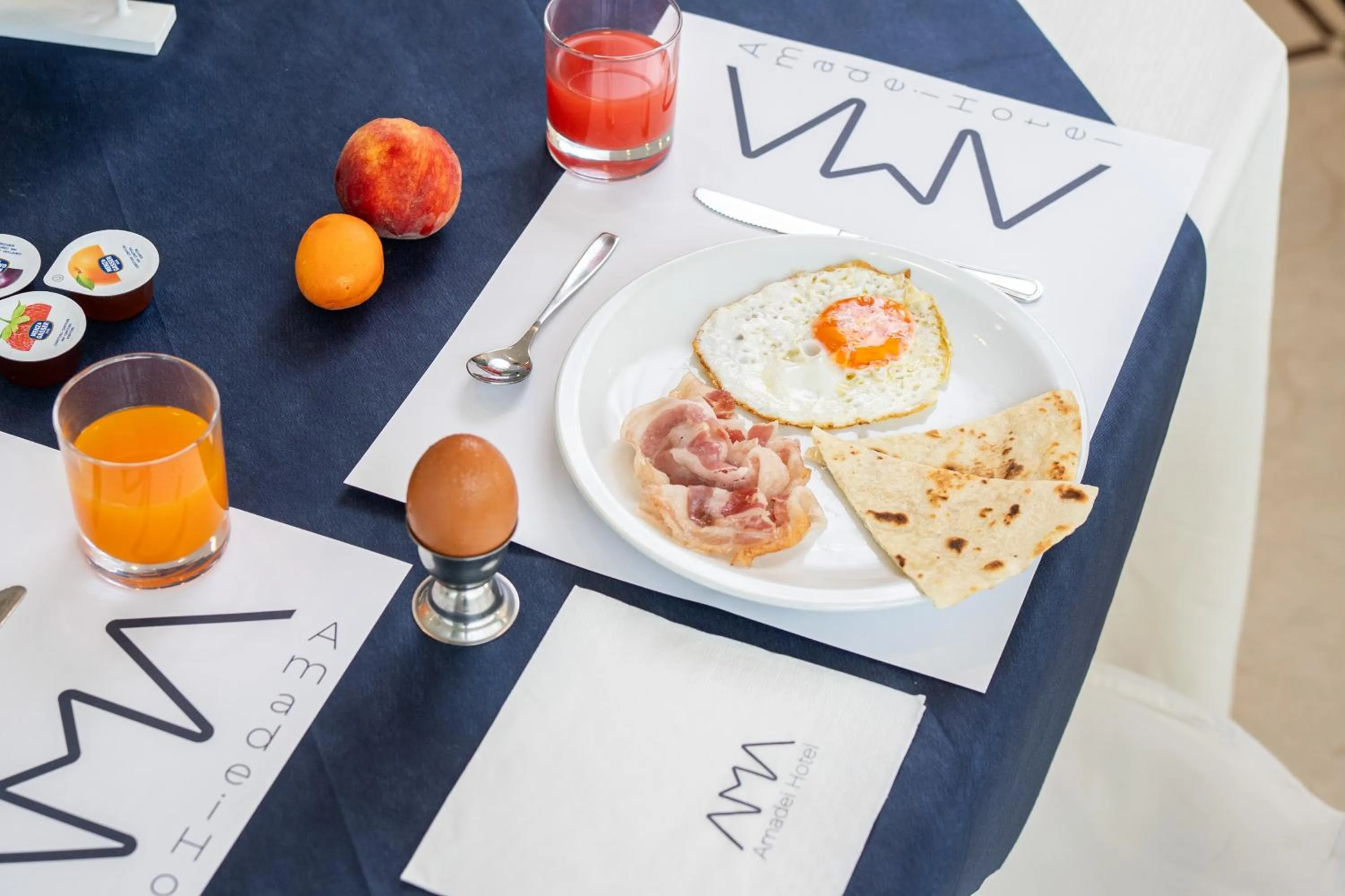 Breakfast in Amadei Hotel Blumen