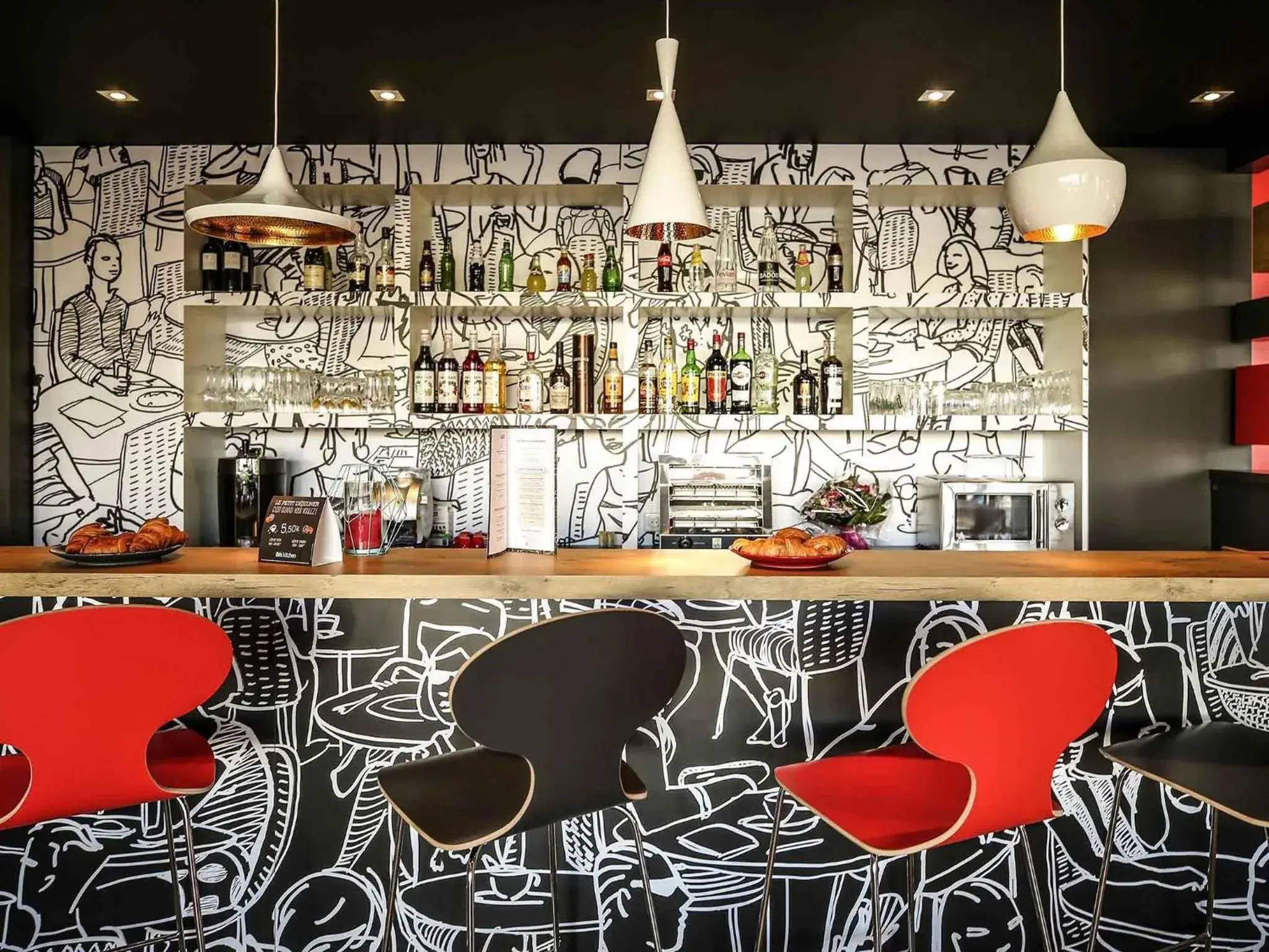 Property building in Ibis Niort Est Mendes France Property building in Ibis Niort Est Mendes France