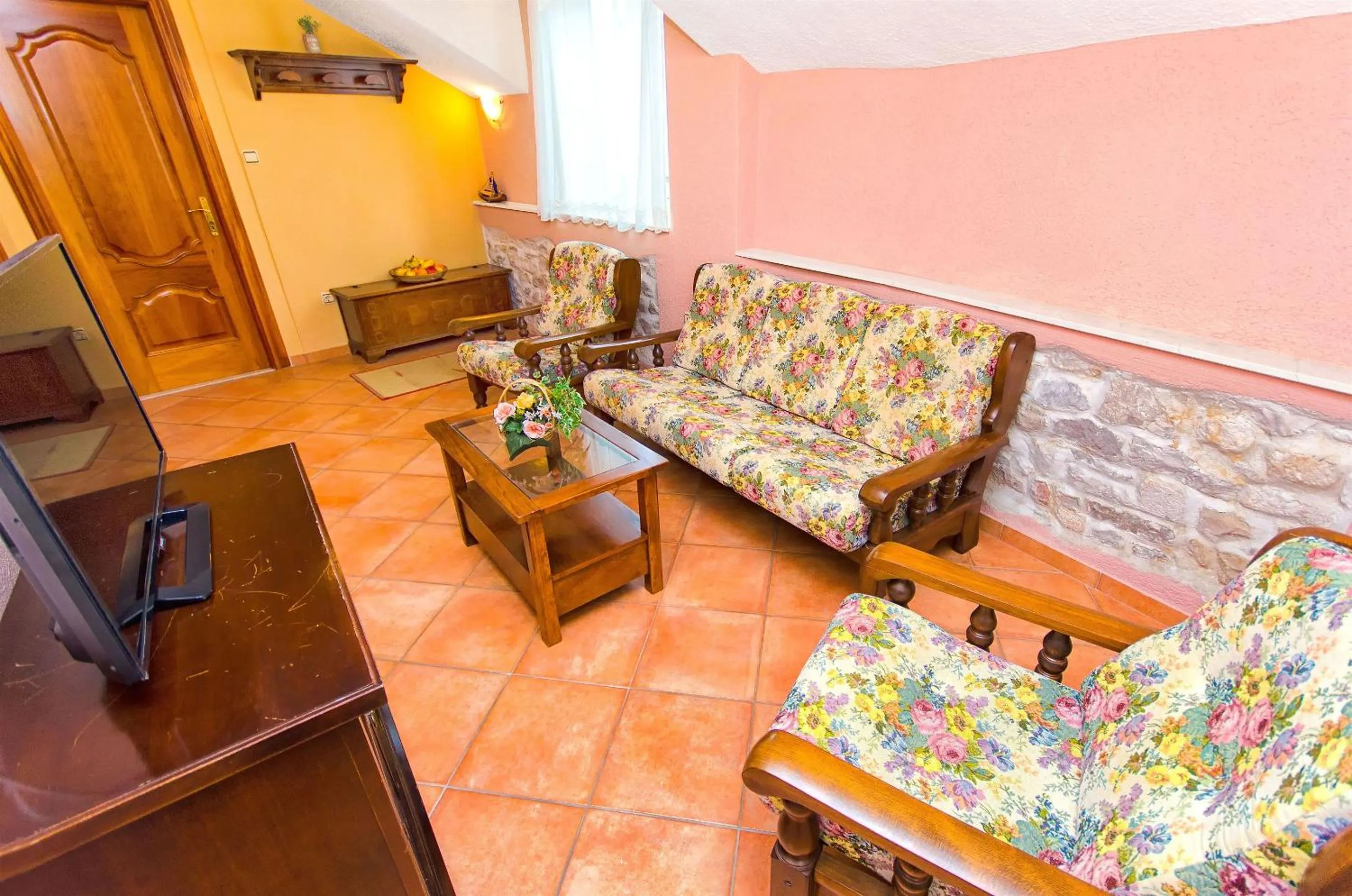 Living room in Palace Derossi