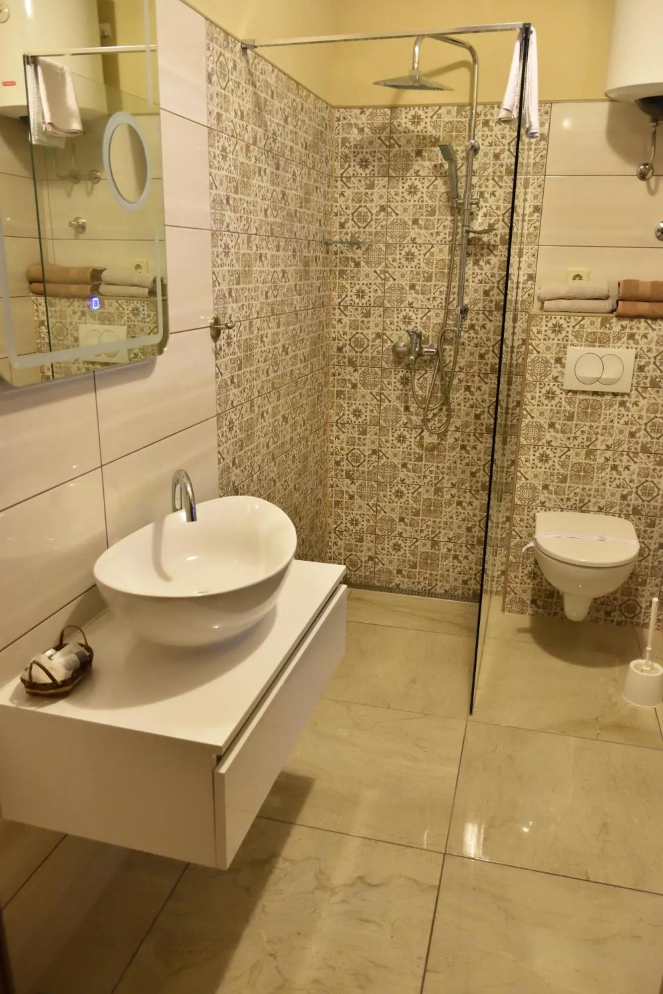 Bathroom in Palace Derossi