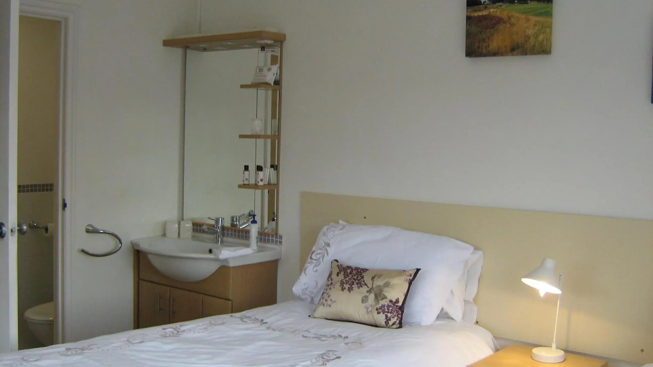 Bed in Savannah Bed and Breakfast Bed in Savannah Bed and Breakfast