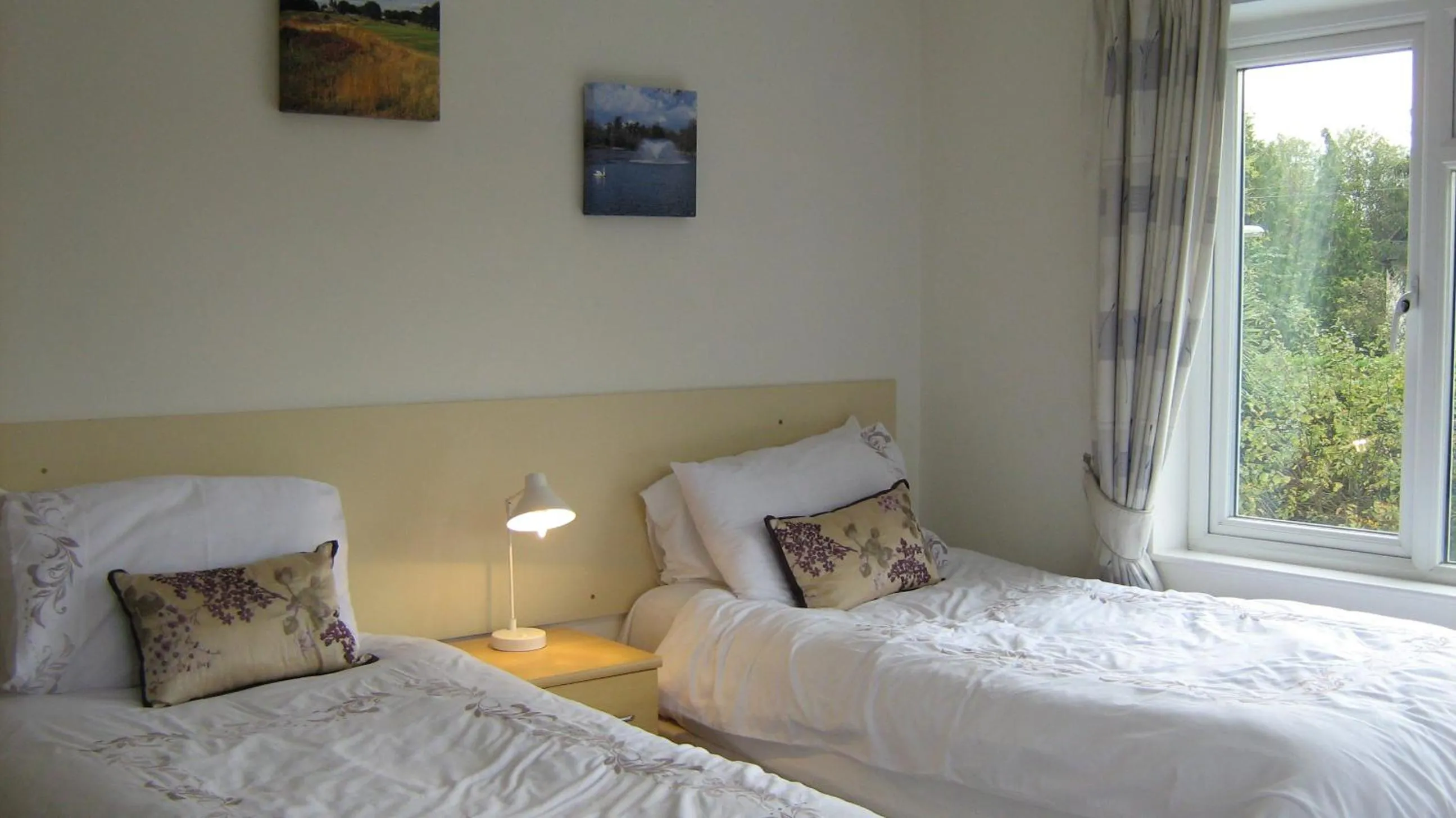 Bed in Savannah Bed and Breakfast