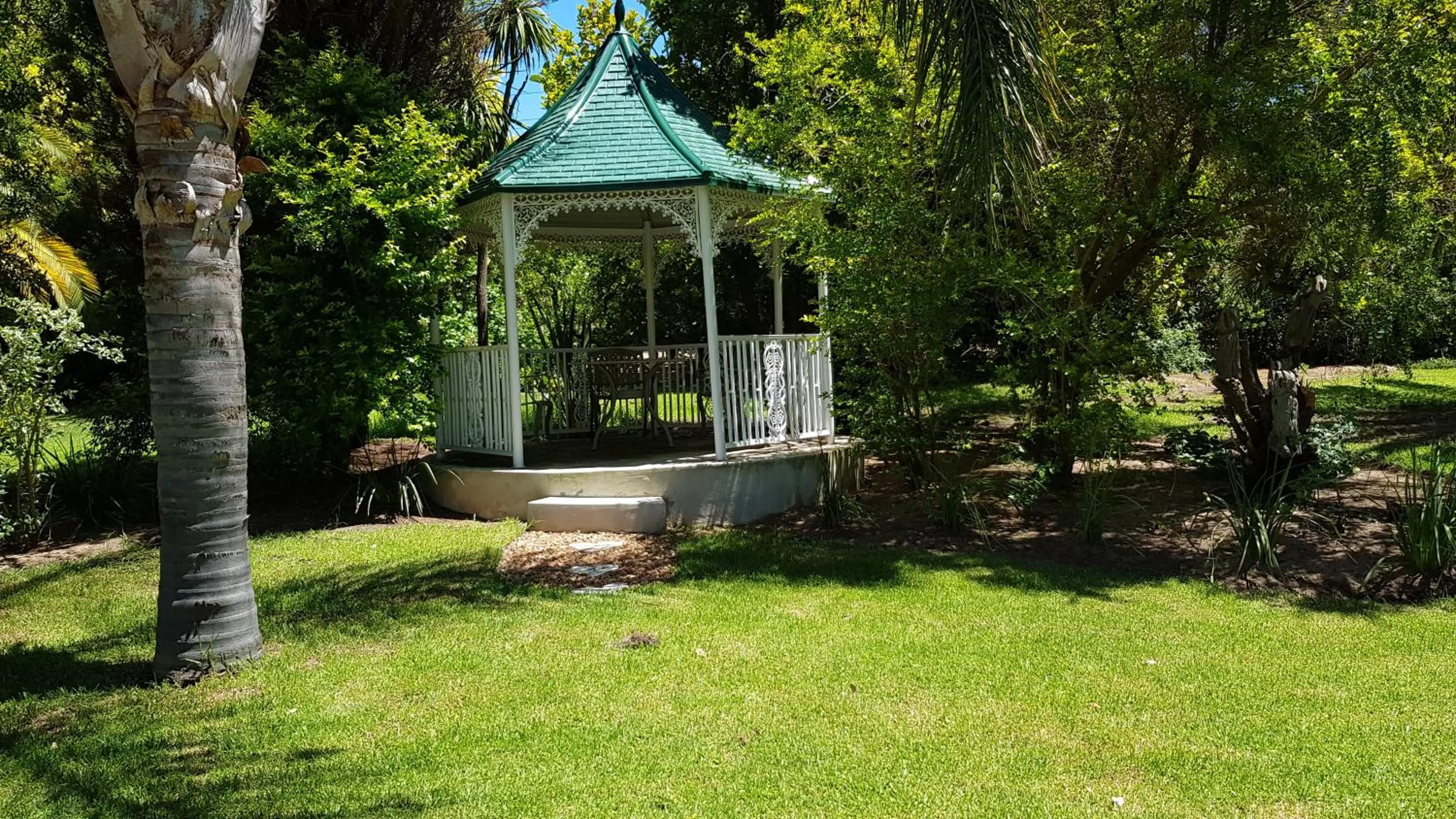 Garden in Zonnevanger Guesthouse