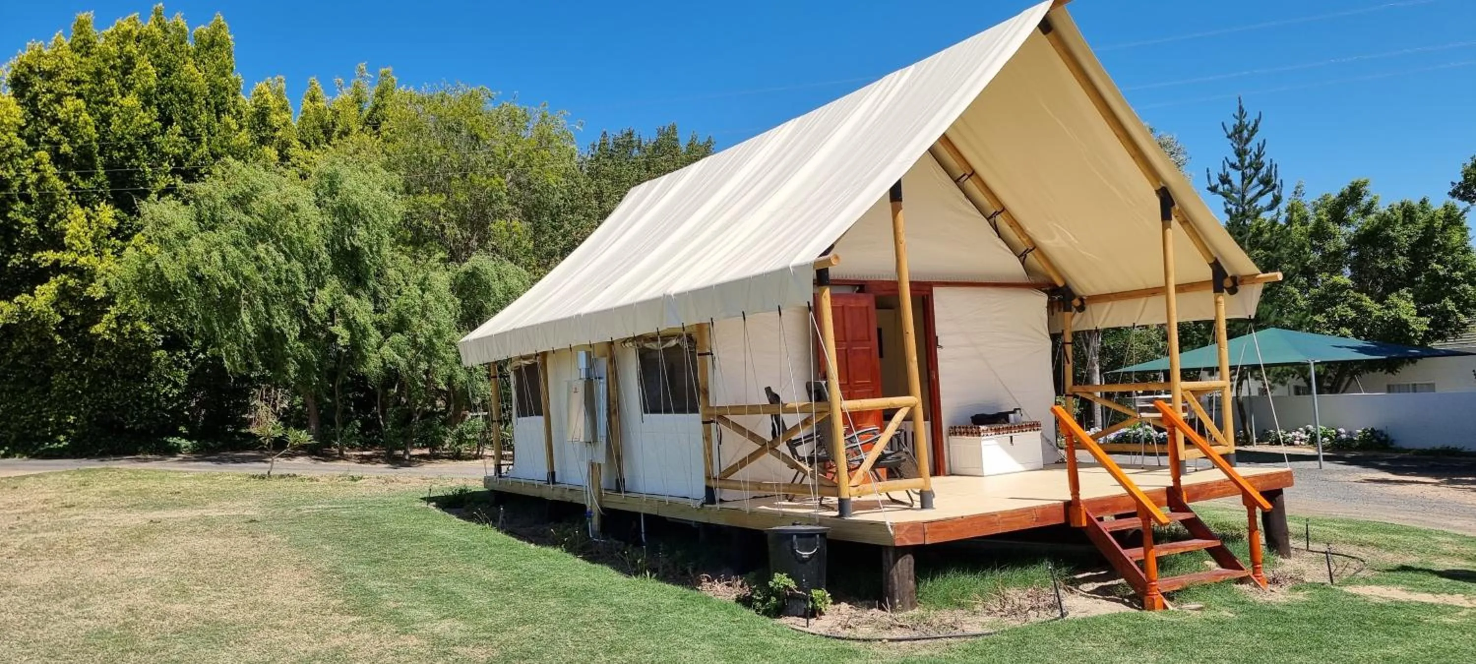 Property building in Zonnevanger Guesthouse