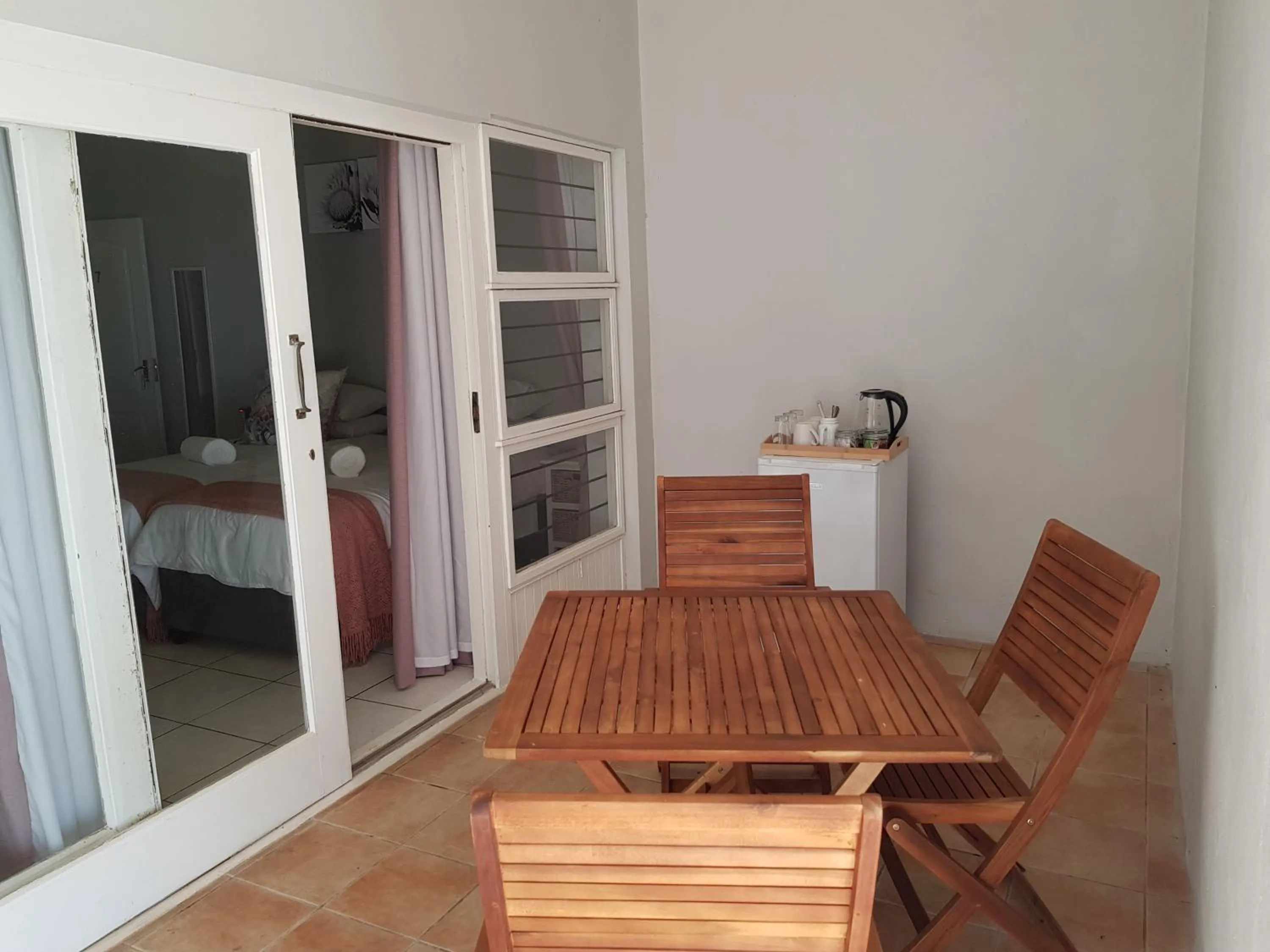 Patio in Zonnevanger Guesthouse