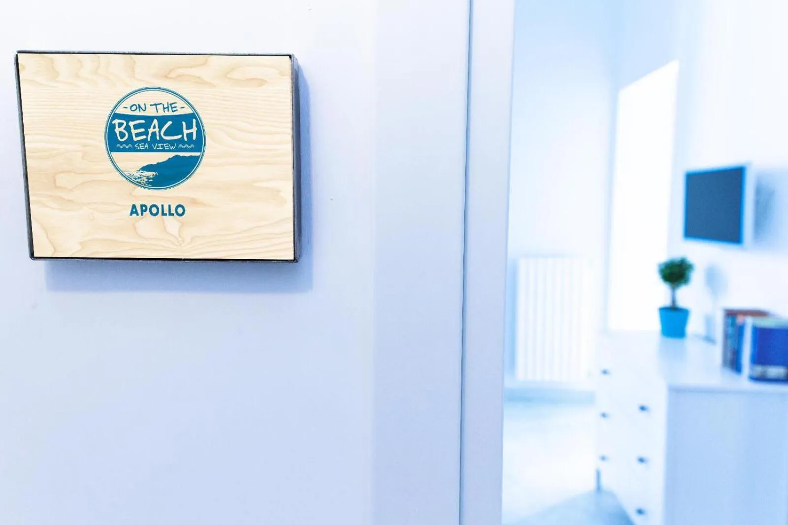 Photo of the whole room in On the beach Sea-view&Kitchen In Room