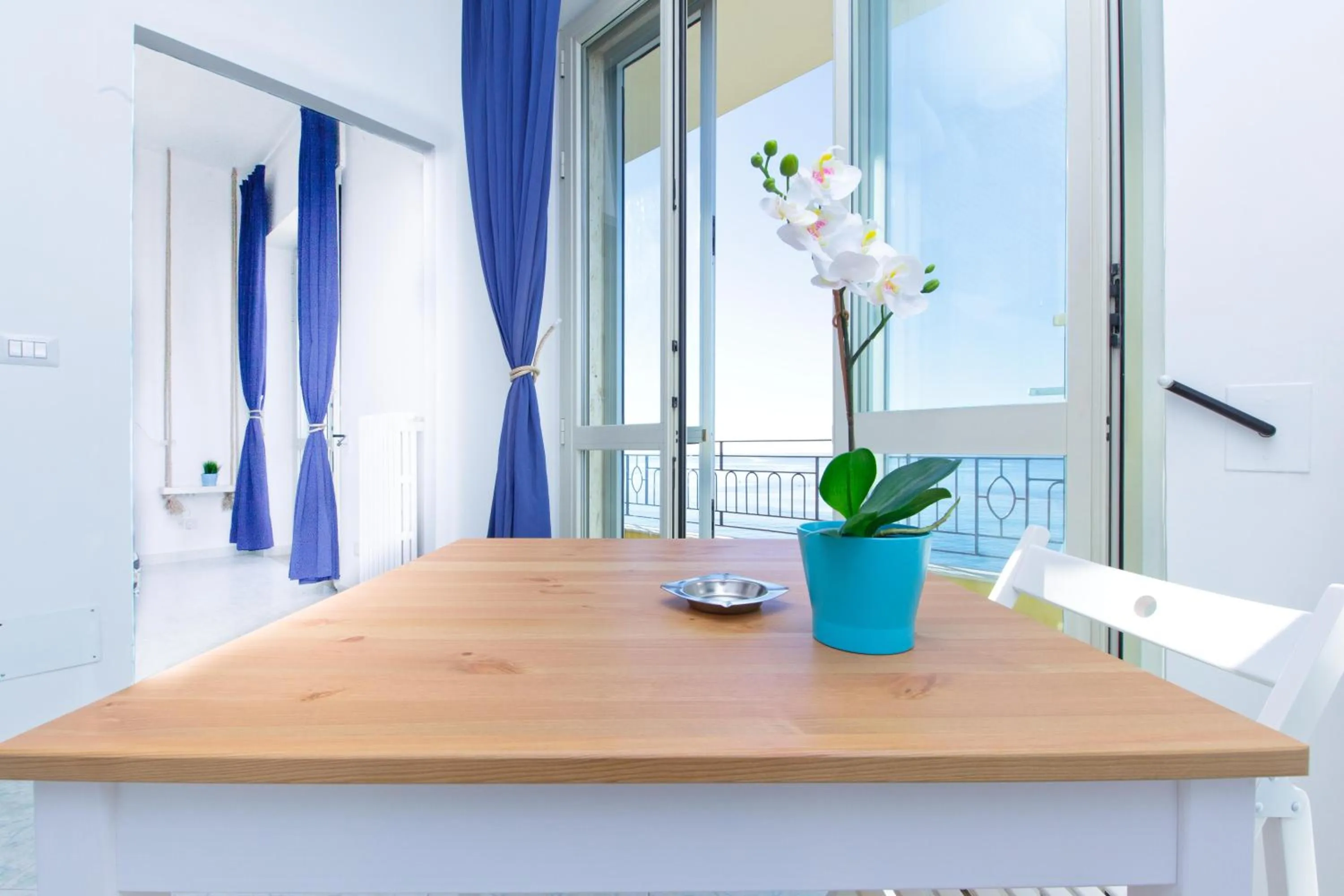 City view in On the beach Sea-view&Kitchen In Room