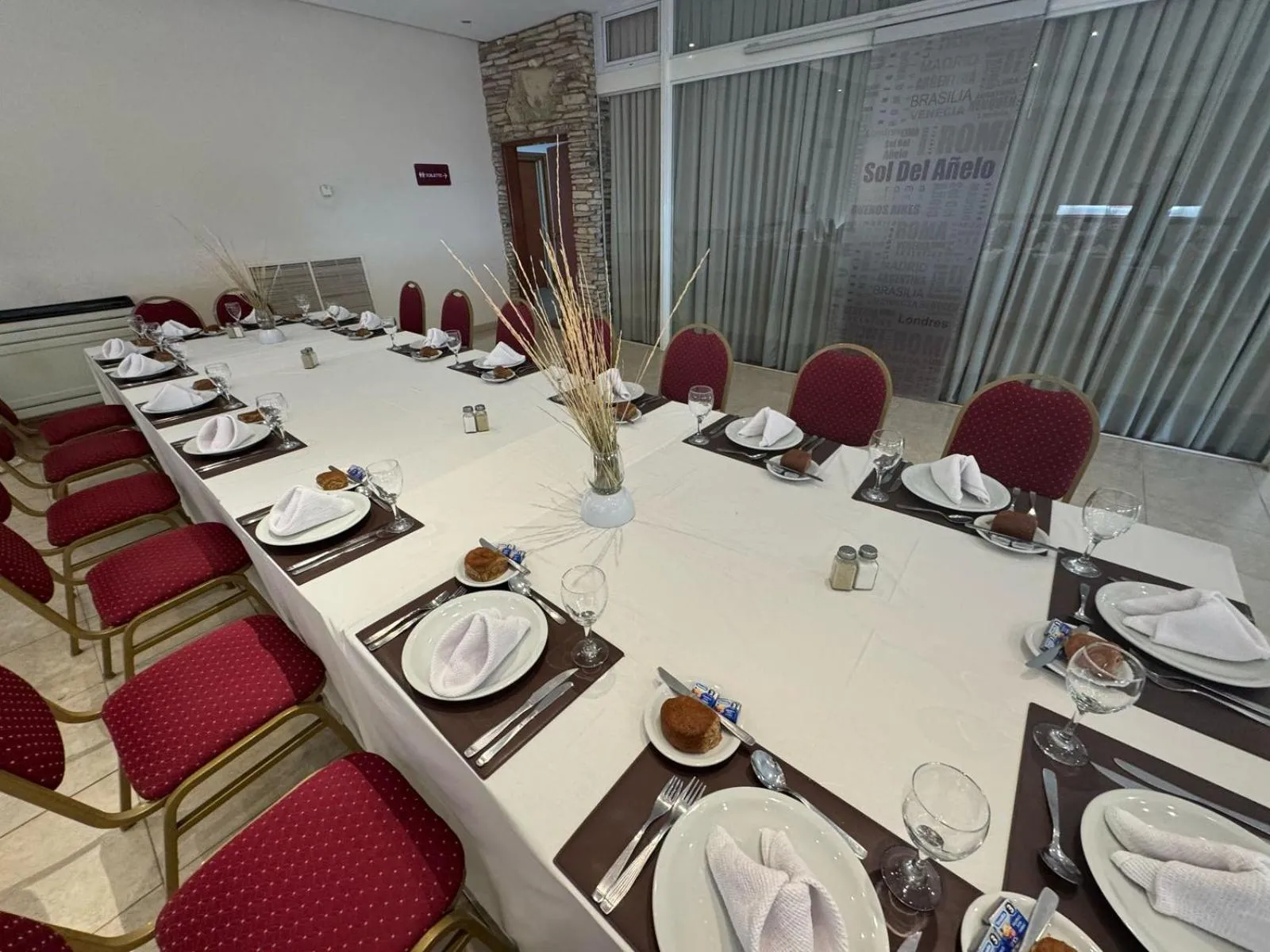 Banquet/Function facilities in Hotel Sol del Añelo