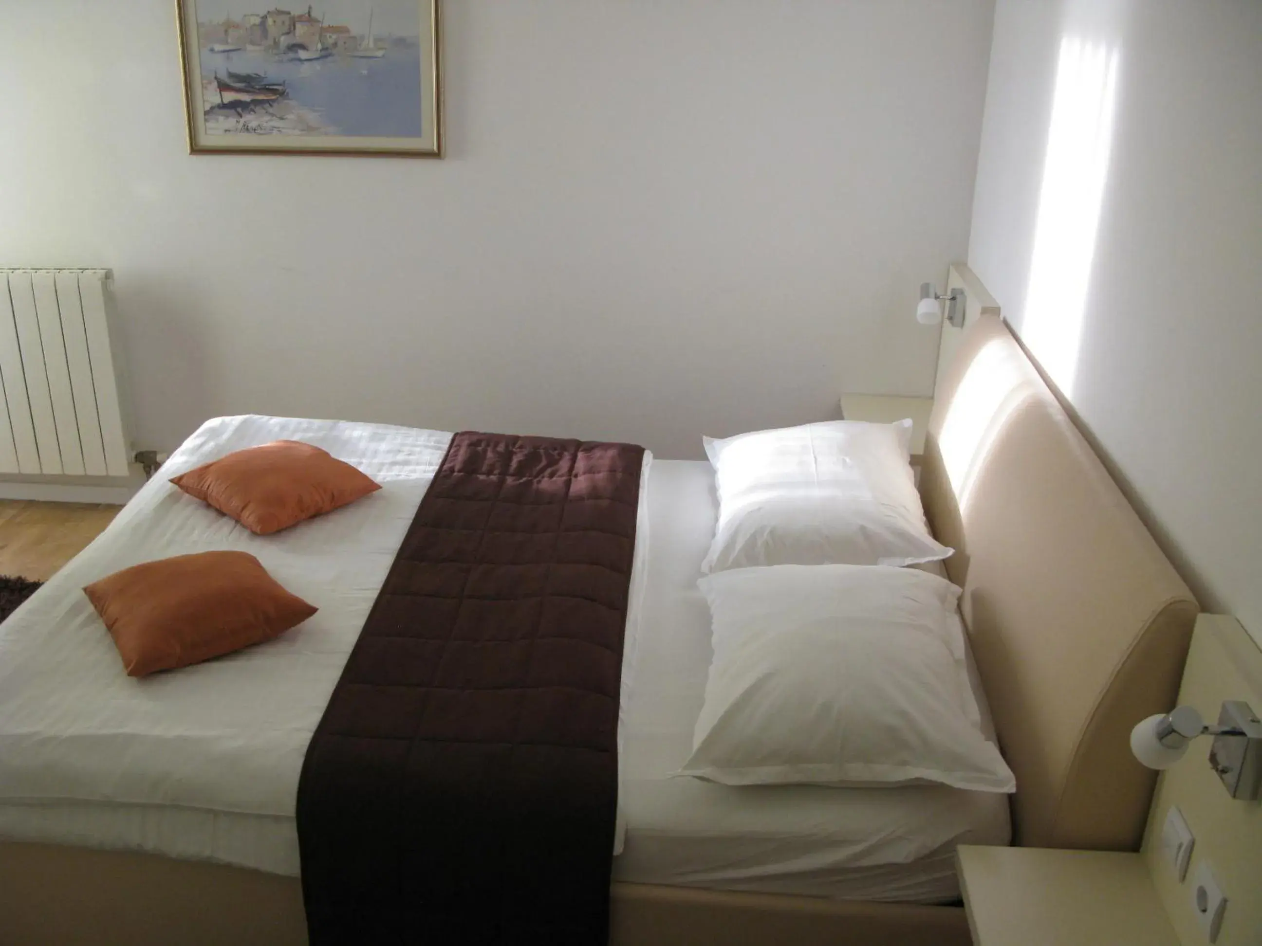 Comfort Triple Room with Sea View in Villa Mario Comfort Triple Room with Sea View in Villa Mario