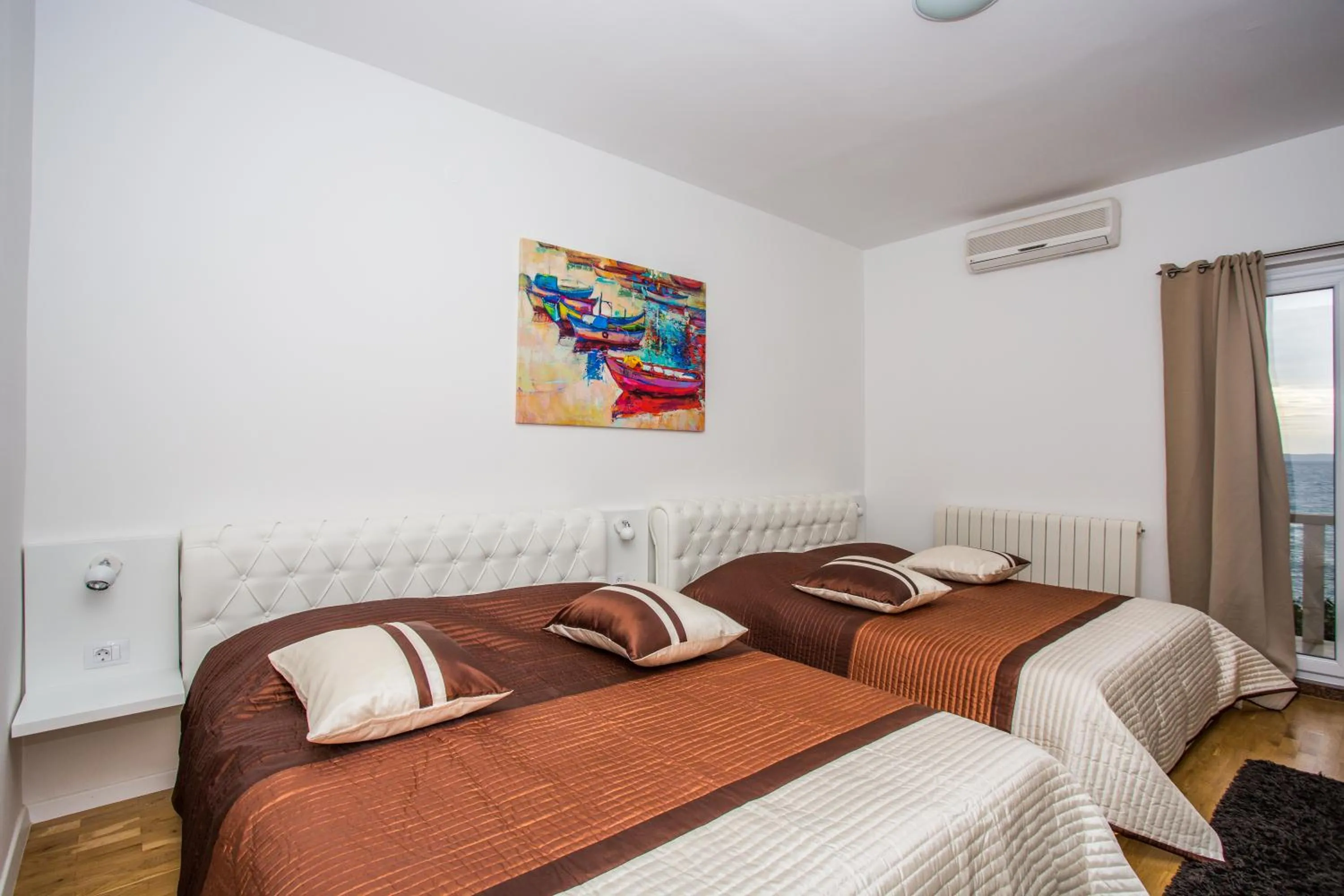 Day, Bed in Villa Mario