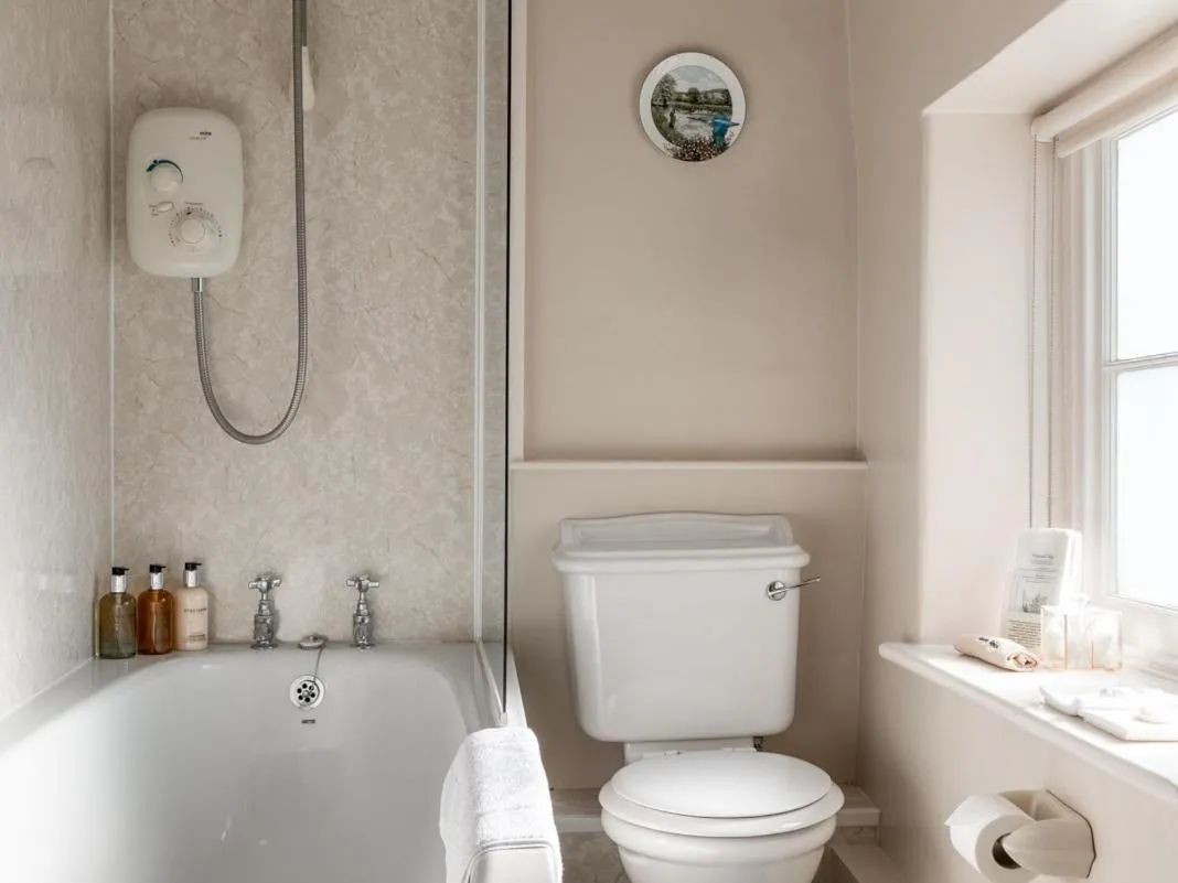 Bathroom in Manor Farm B&B