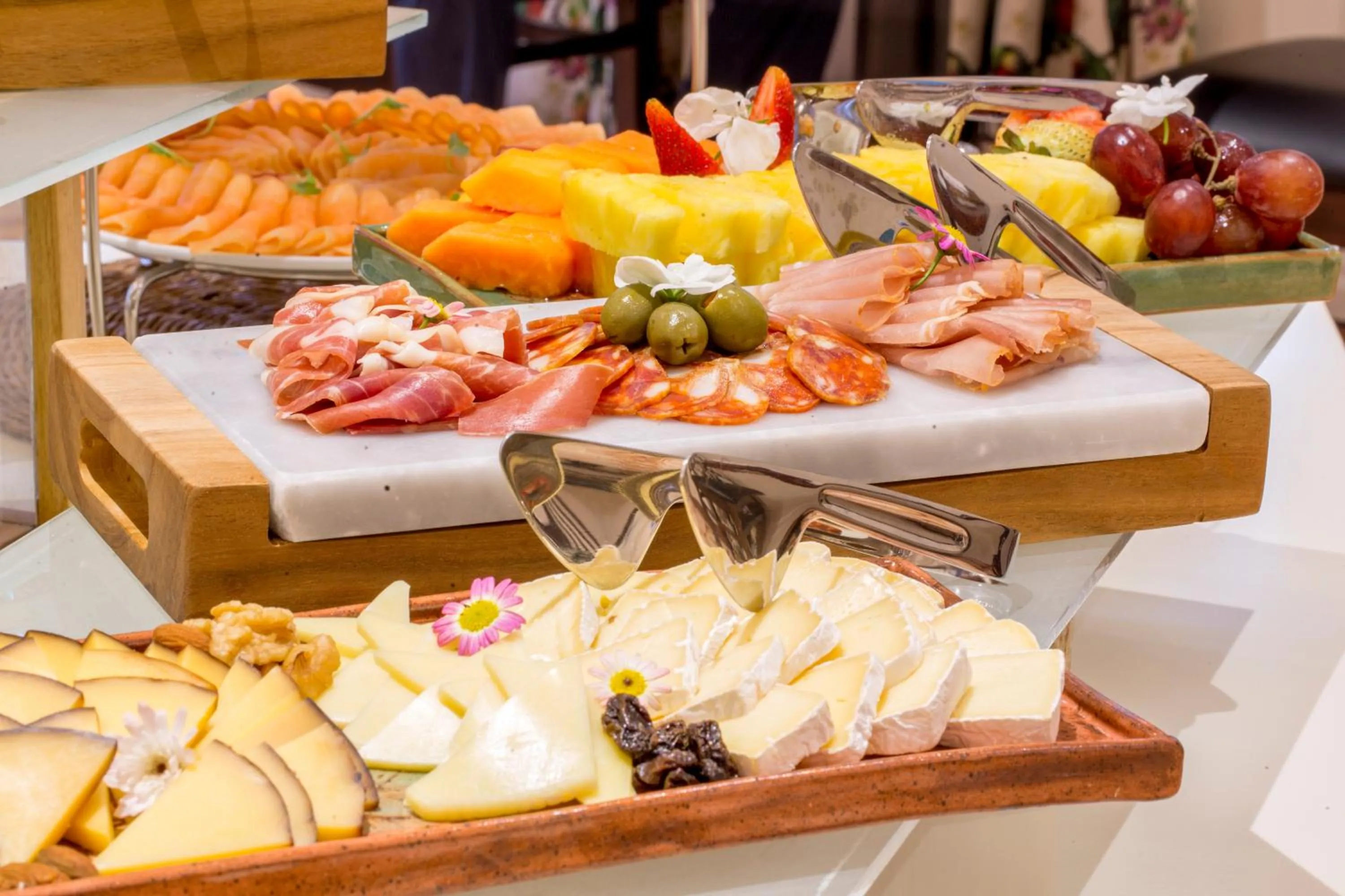 Breakfast in Hotel del Parque