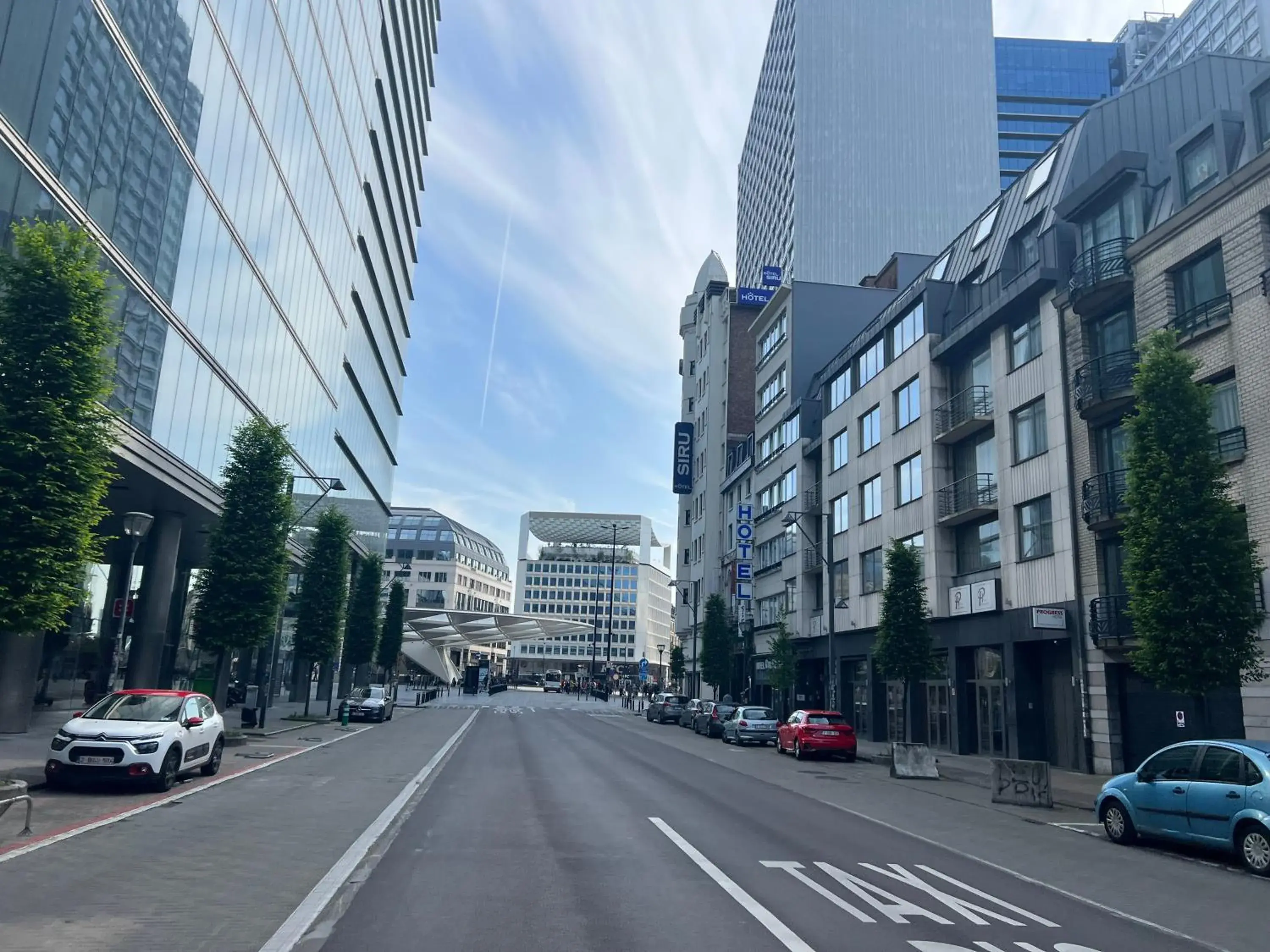 Property building in Hotel City Center Property building in Hotel City Center