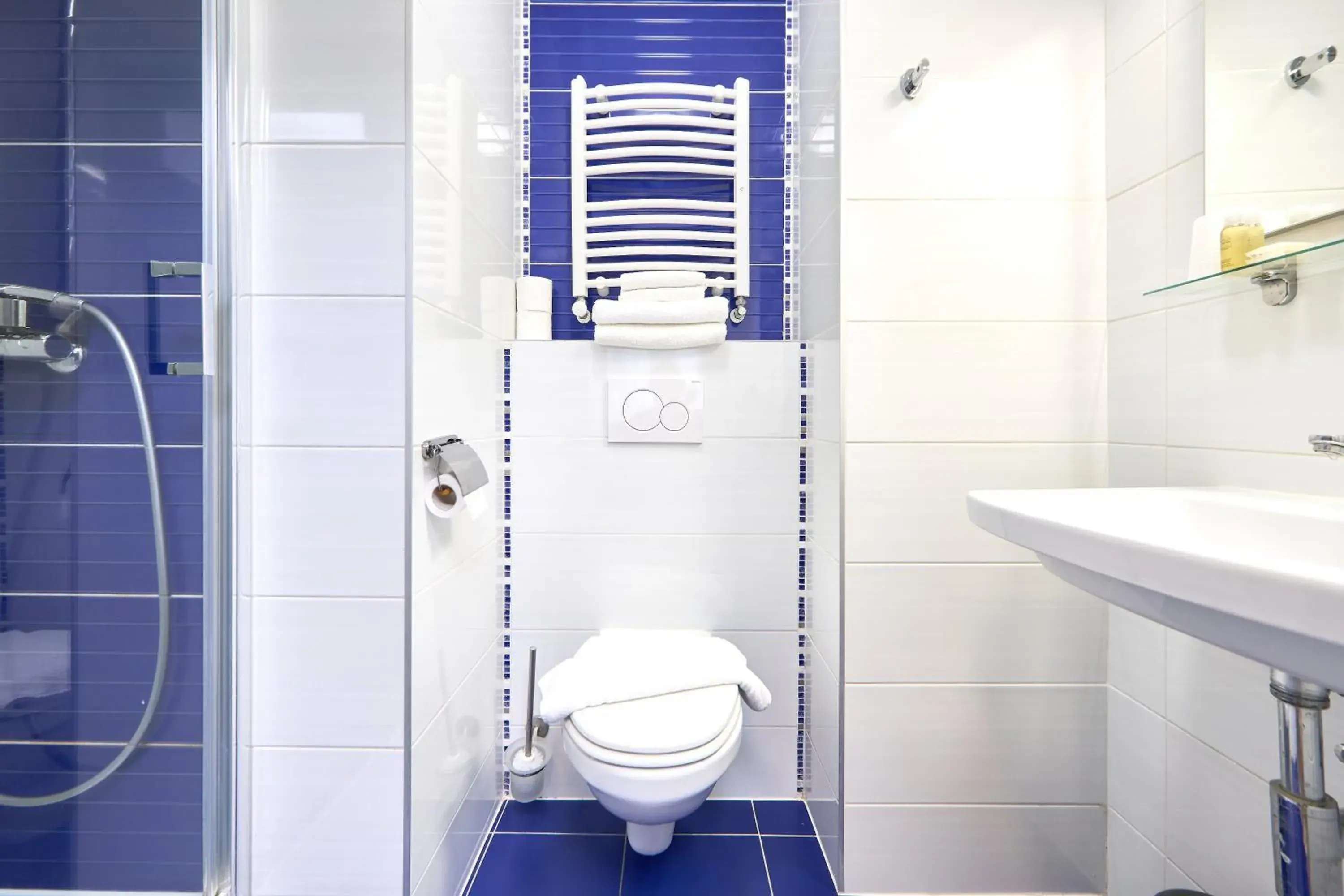 Double Room in Hotel City Center Double Room in Hotel City Center