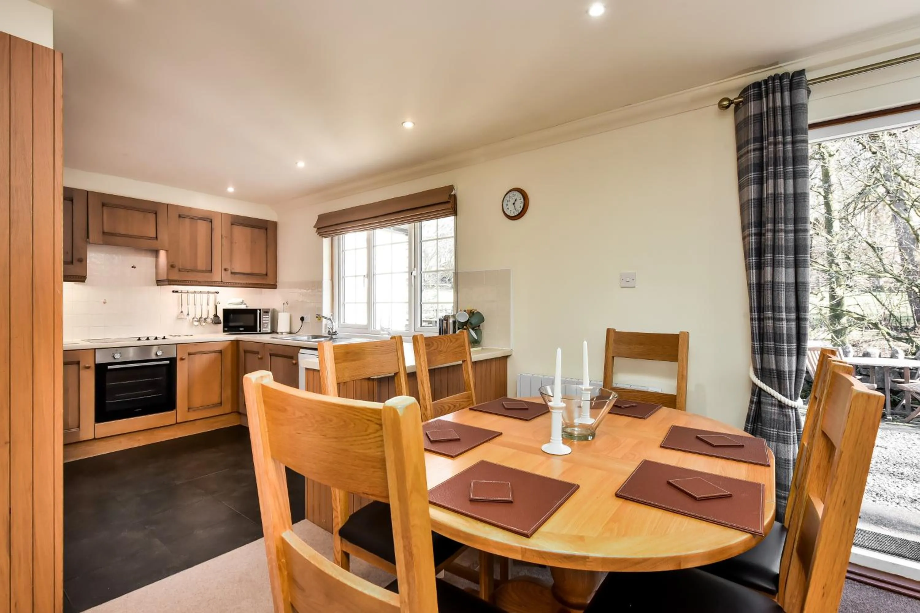 Kitchen or kitchenette in Melfort Village