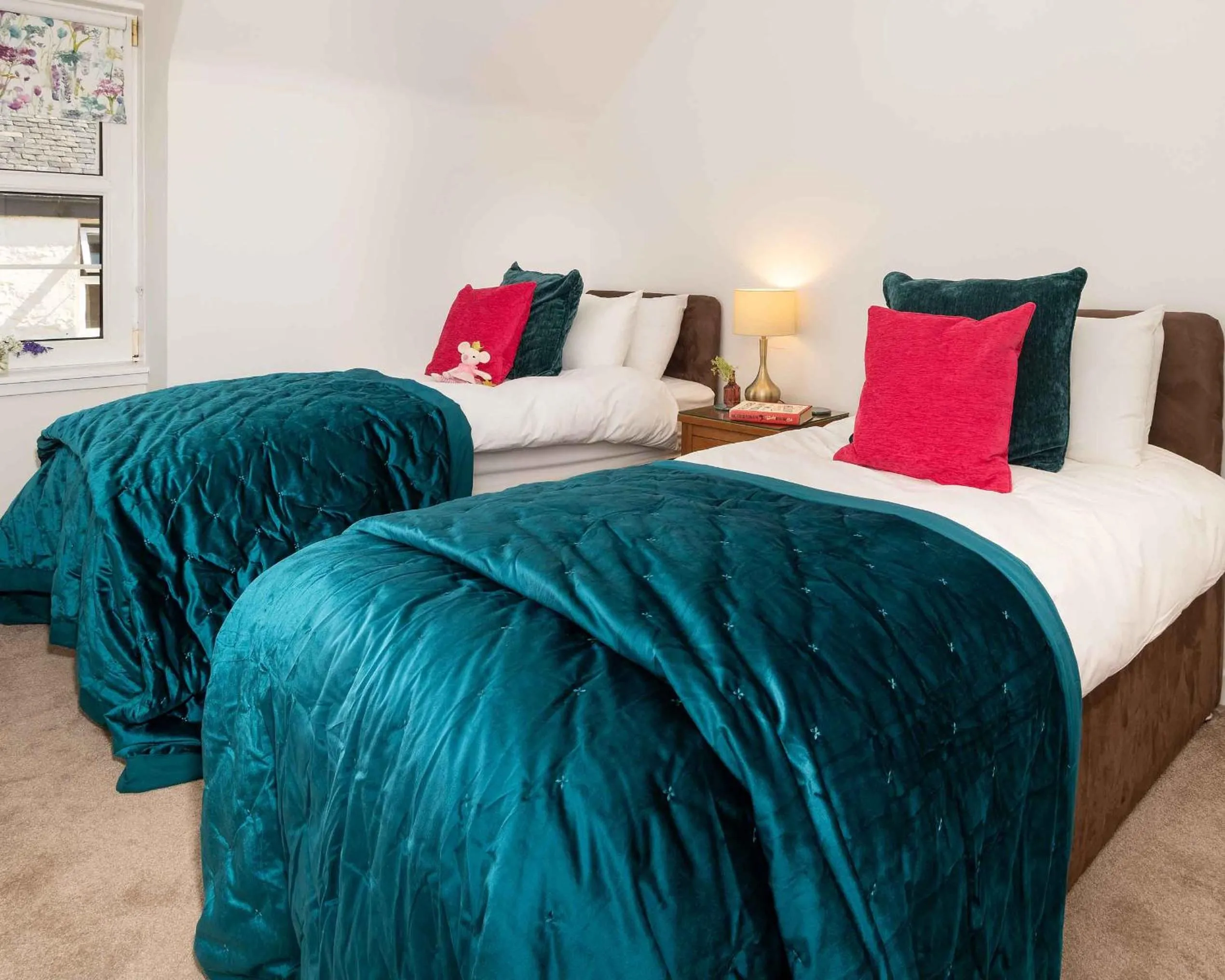 Bedroom, Bed in Melfort Village