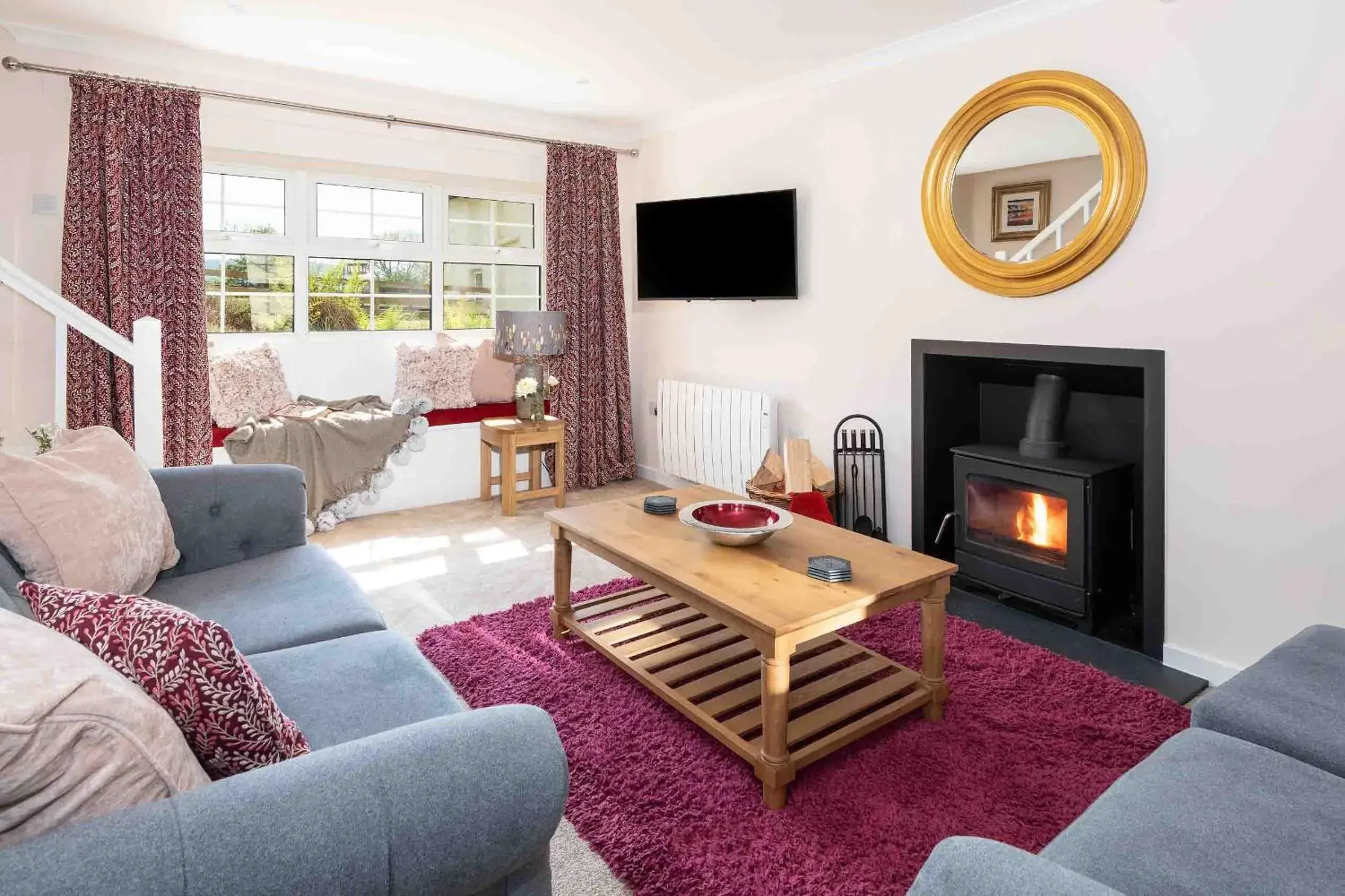 Three-Bedroom House in Melfort Village Three-Bedroom House in Melfort Village