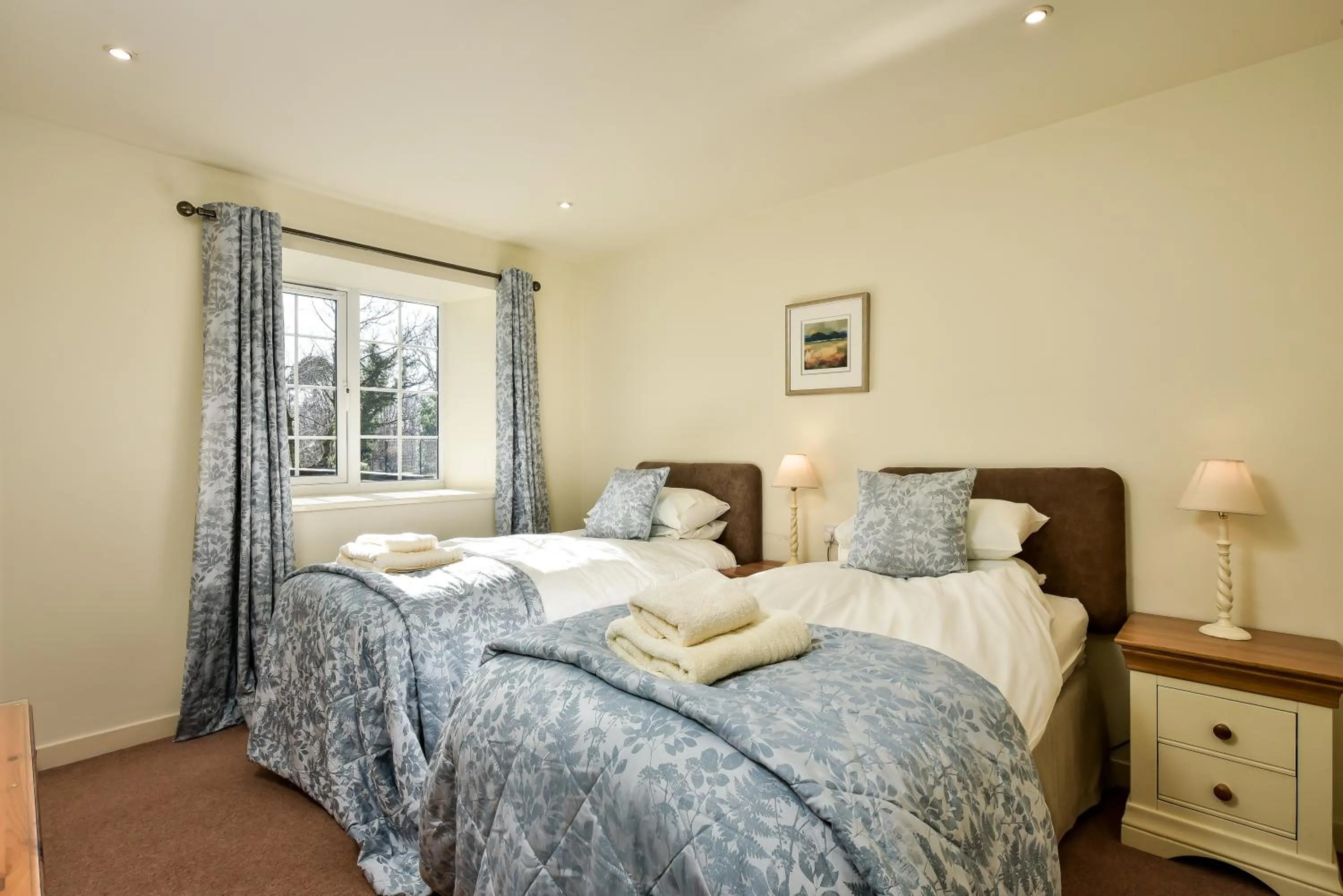 Bedroom, Bed in Melfort Village