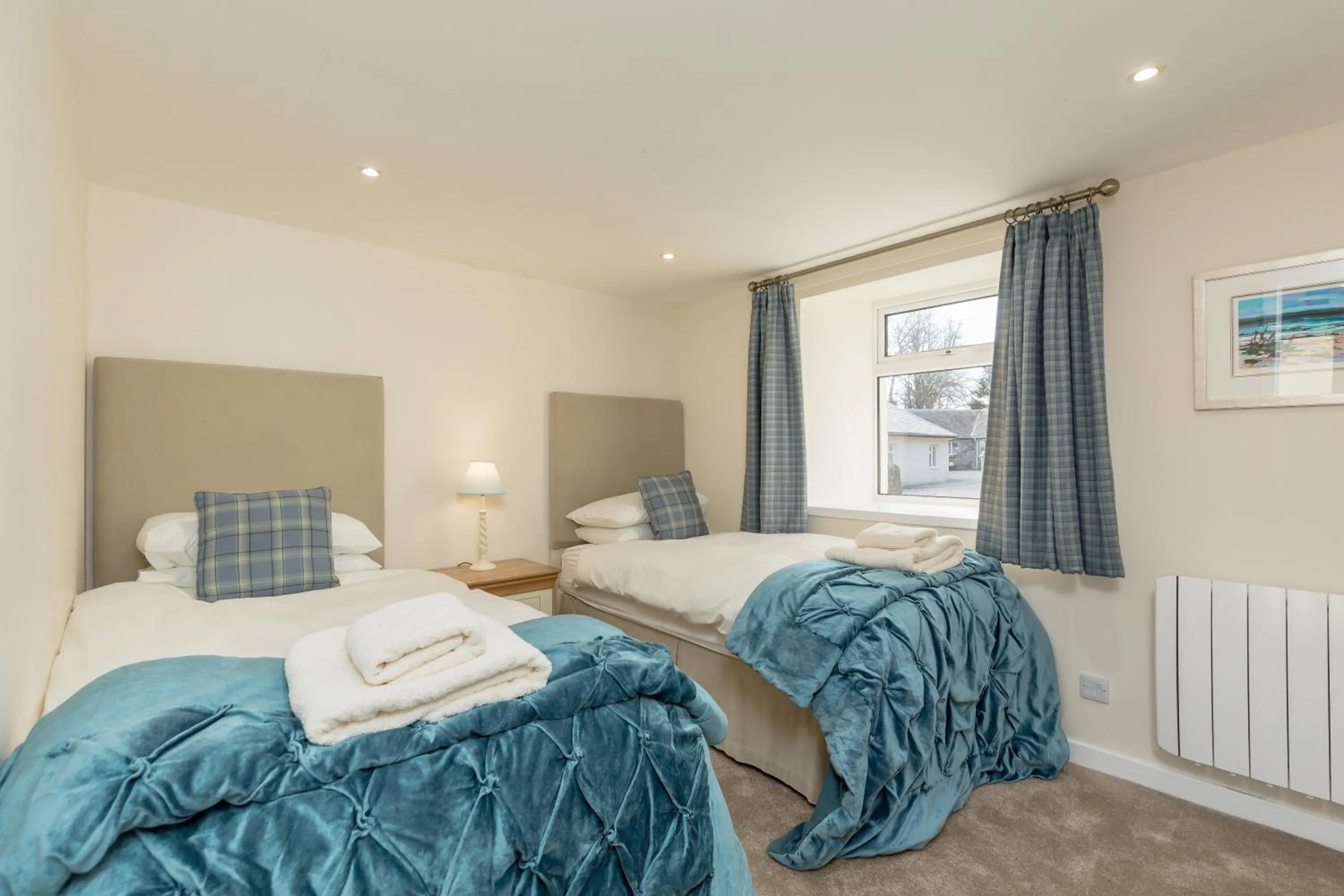 Bedroom, Bed in Melfort Village
