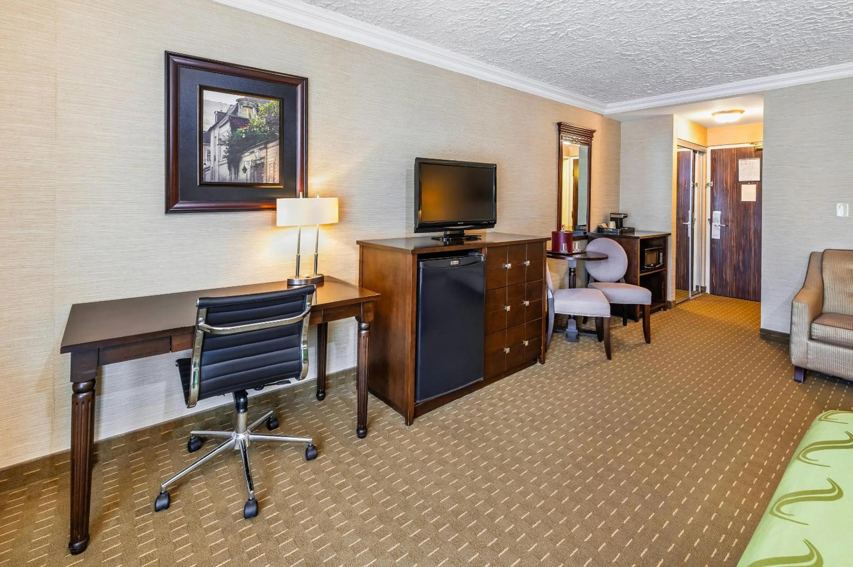 Bedroom, Bed in Rodeway Inn Festival