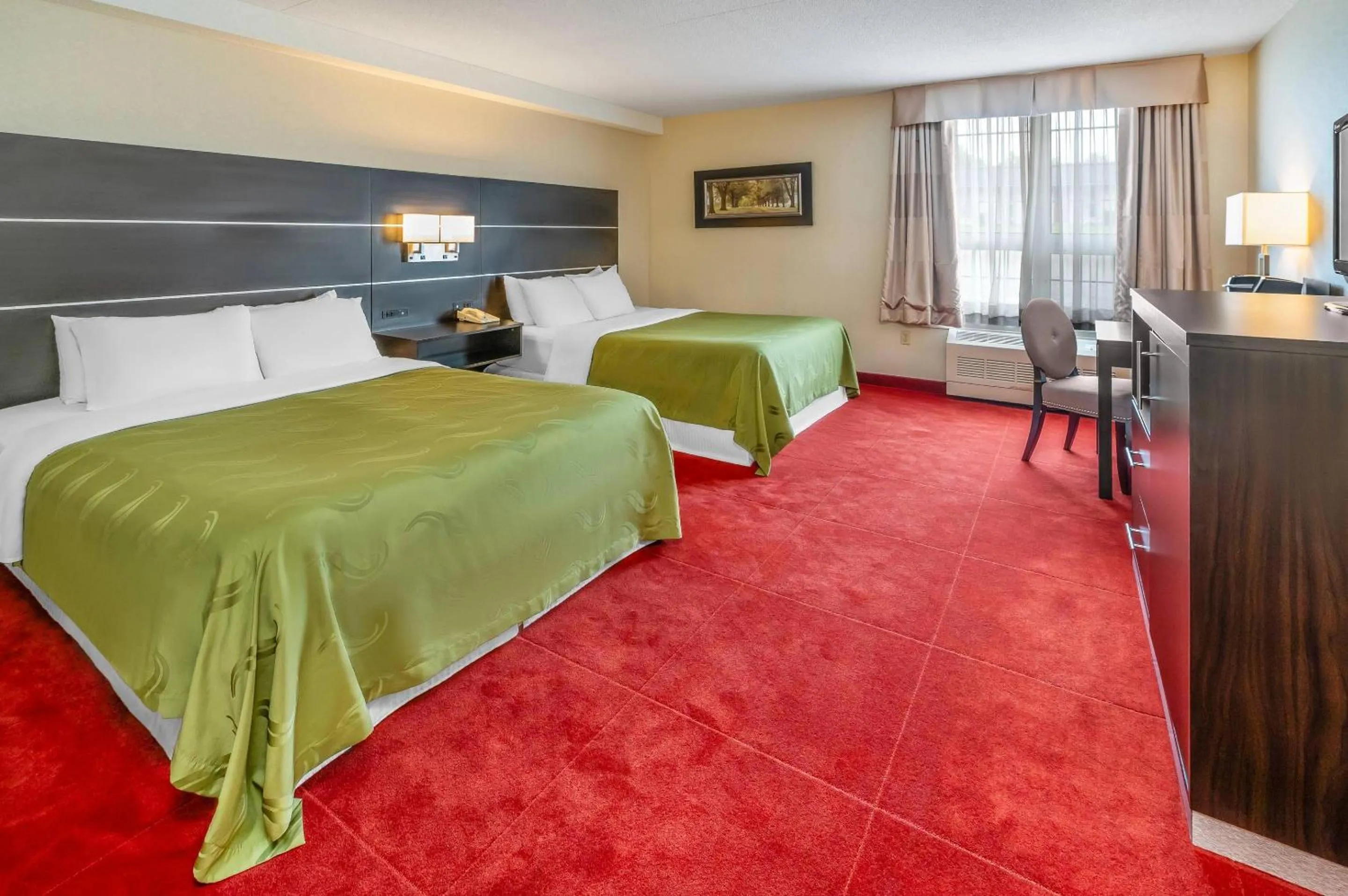 Bedroom, Bed in Rodeway Inn Festival