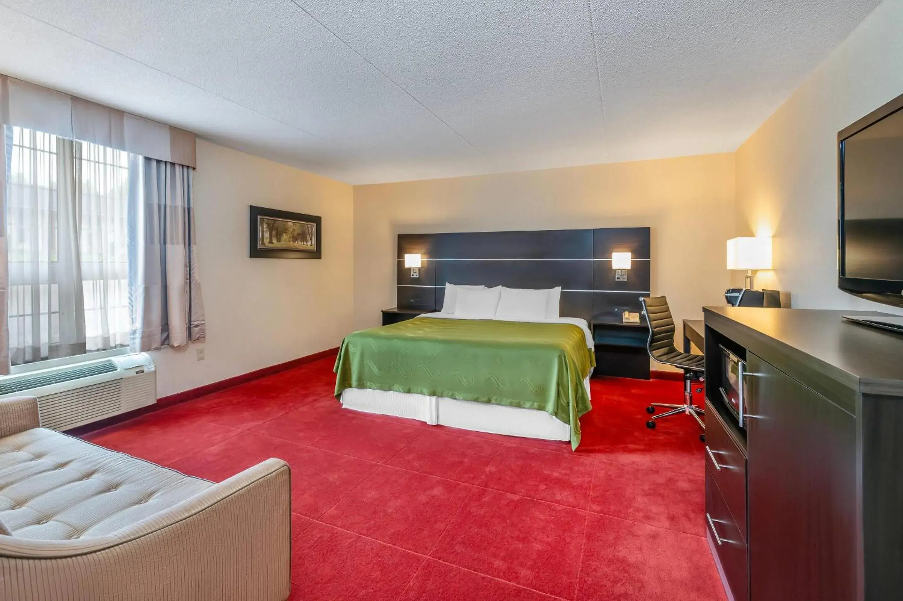 Bedroom, Bed in Rodeway Inn Festival Bedroom, Bed in Rodeway Inn Festival