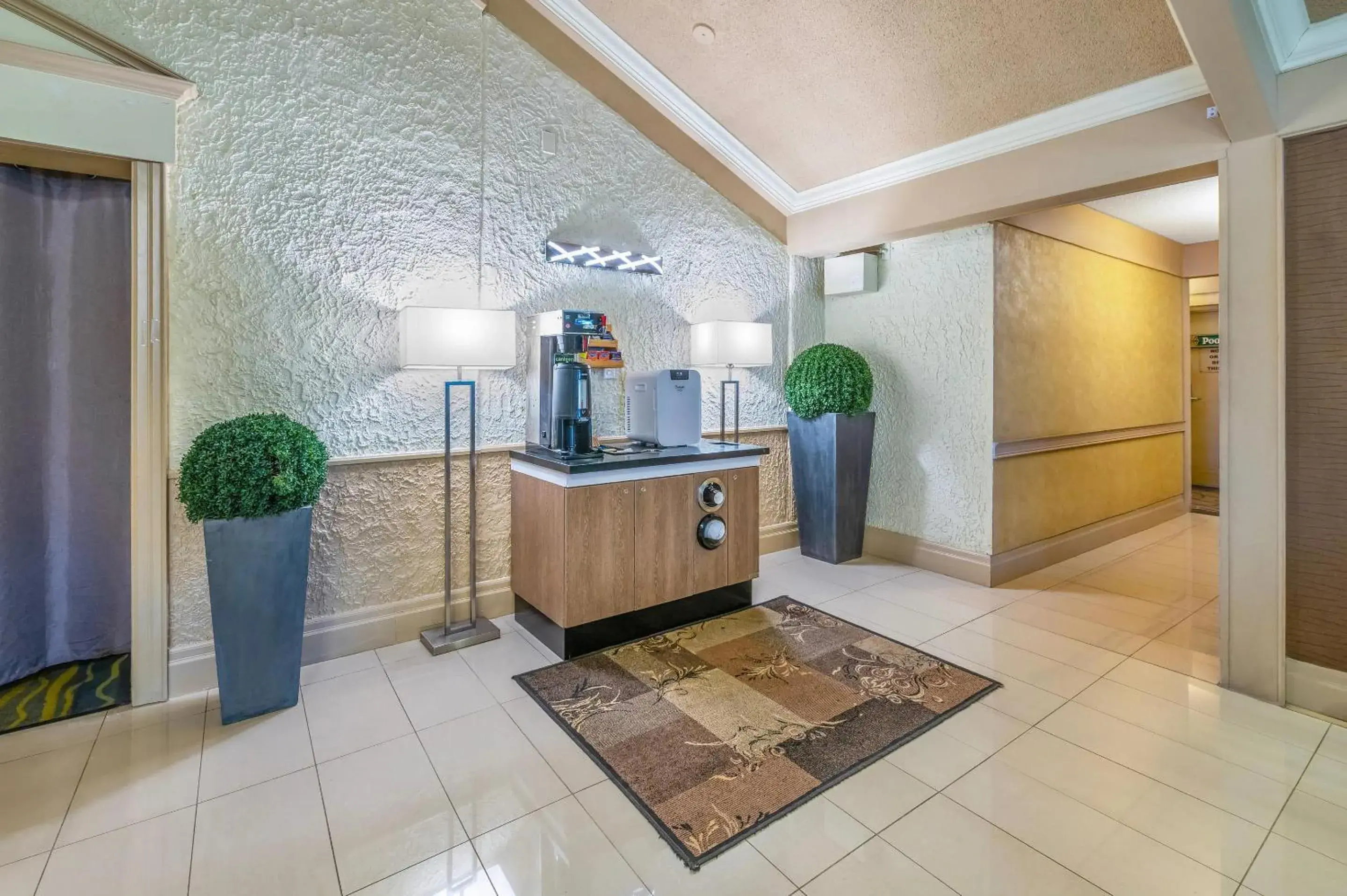 Lobby or reception in Rodeway Inn Festival Lobby or reception in Rodeway Inn Festival