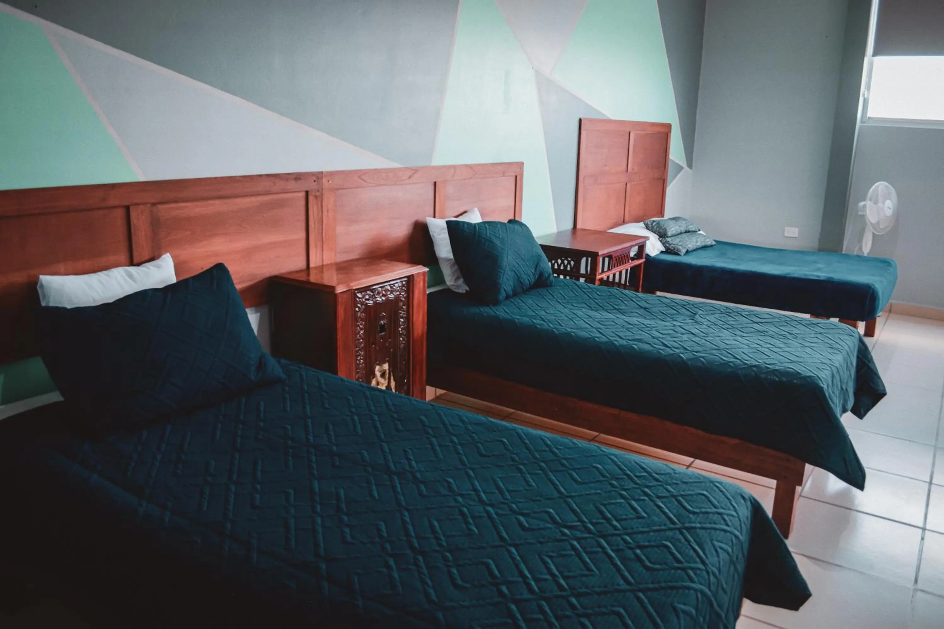 Photo of the whole room, Bed in La Conspiración Hotel