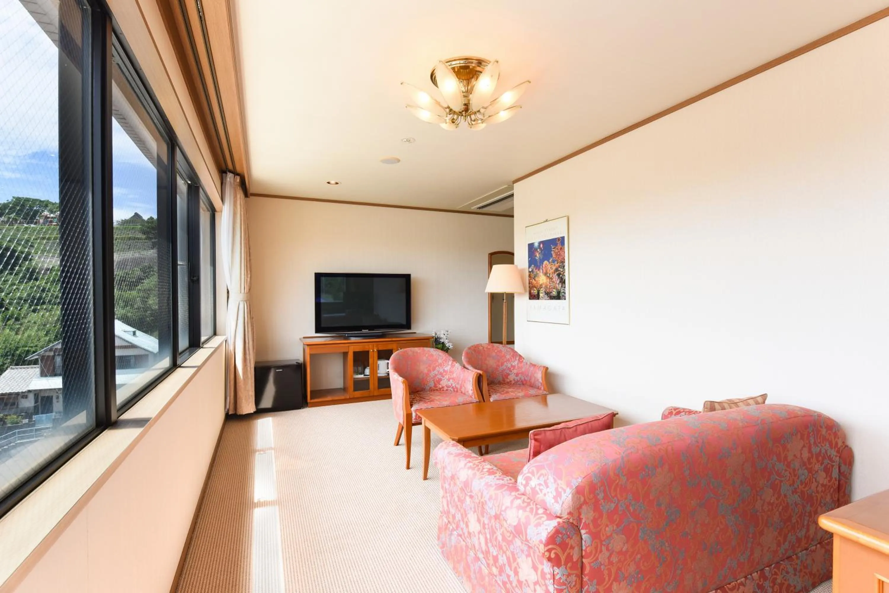 Photo of the whole room in Iki Marina Hotel