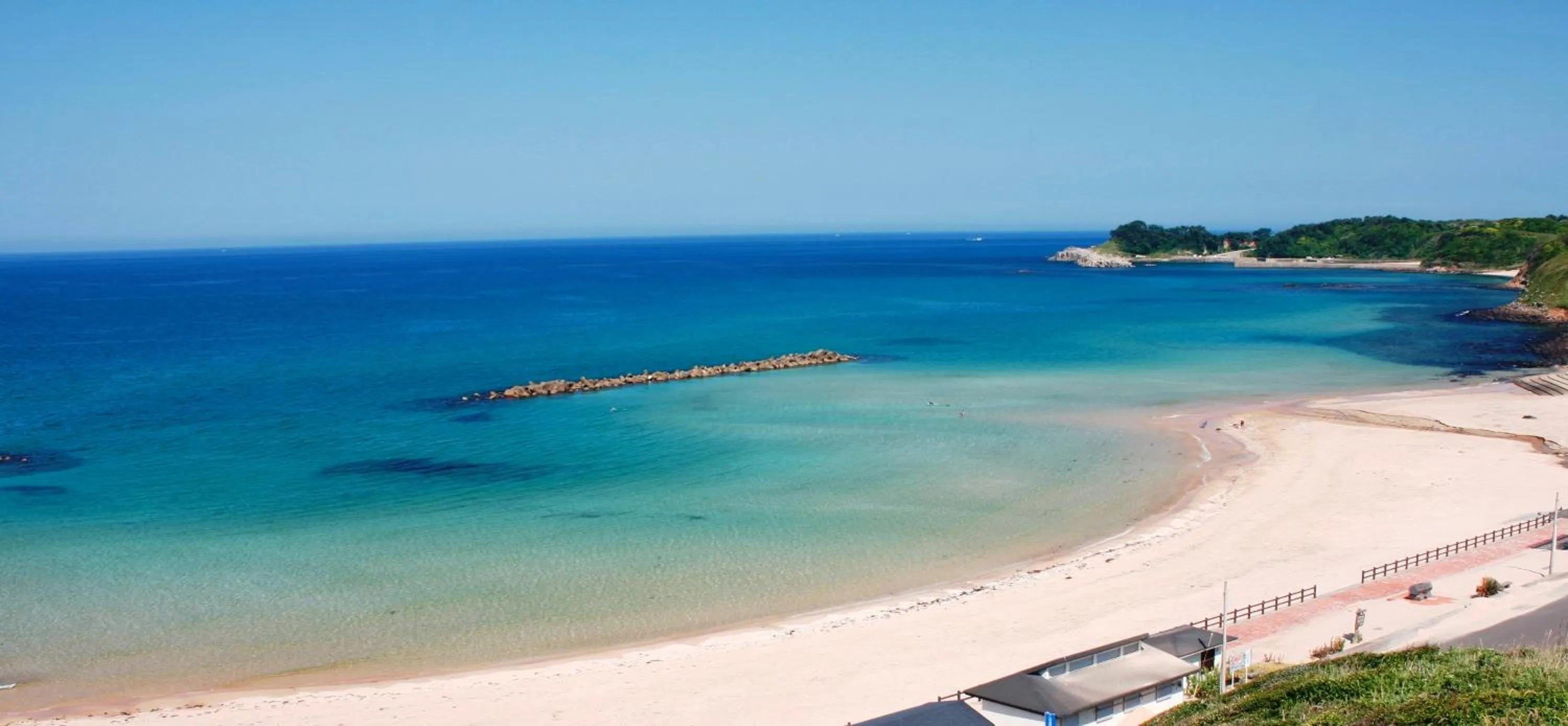 Beach in Iki Marina Hotel