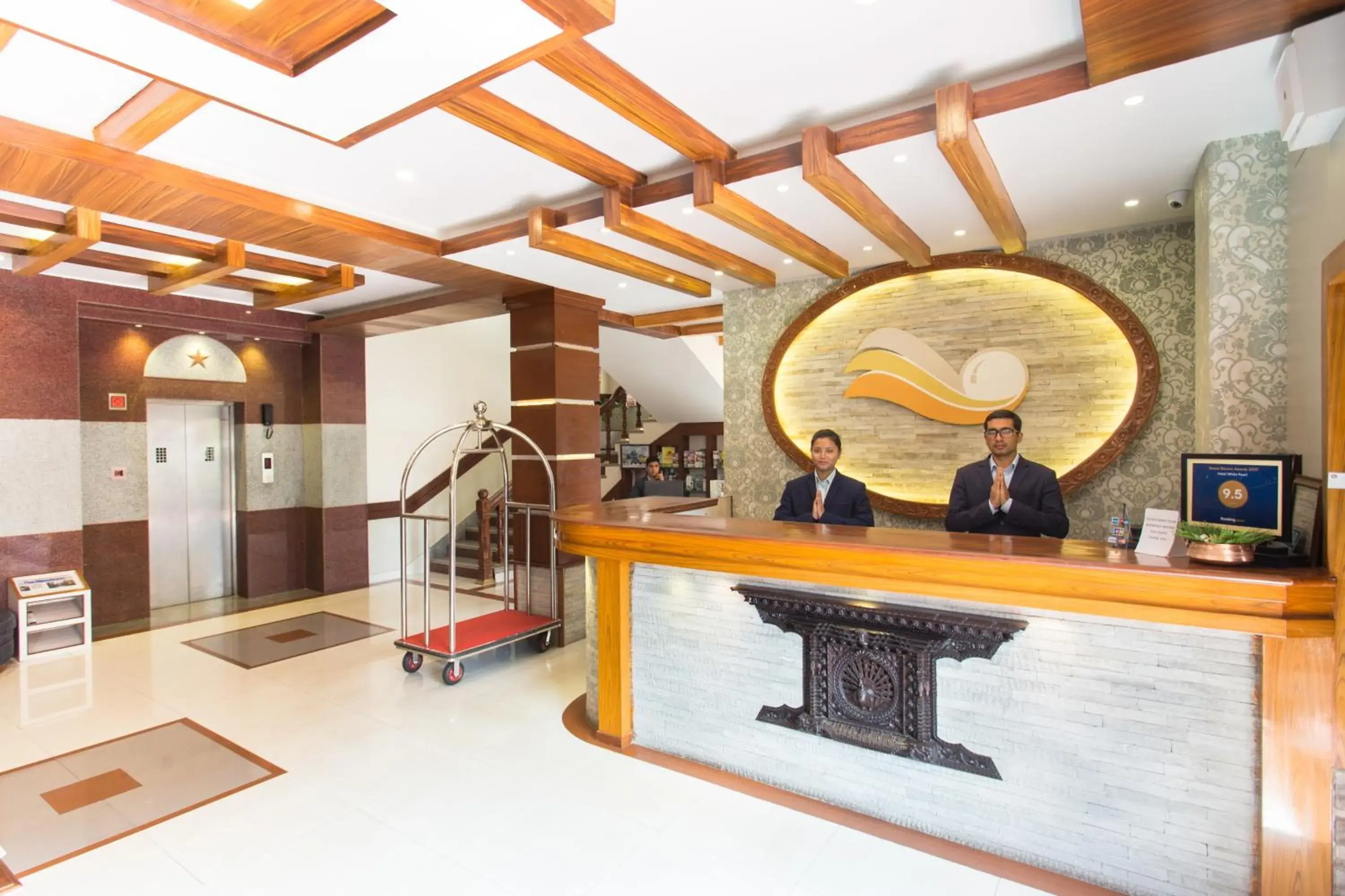 Lobby or reception in Hotel White Pearl Lobby or reception in Hotel White Pearl