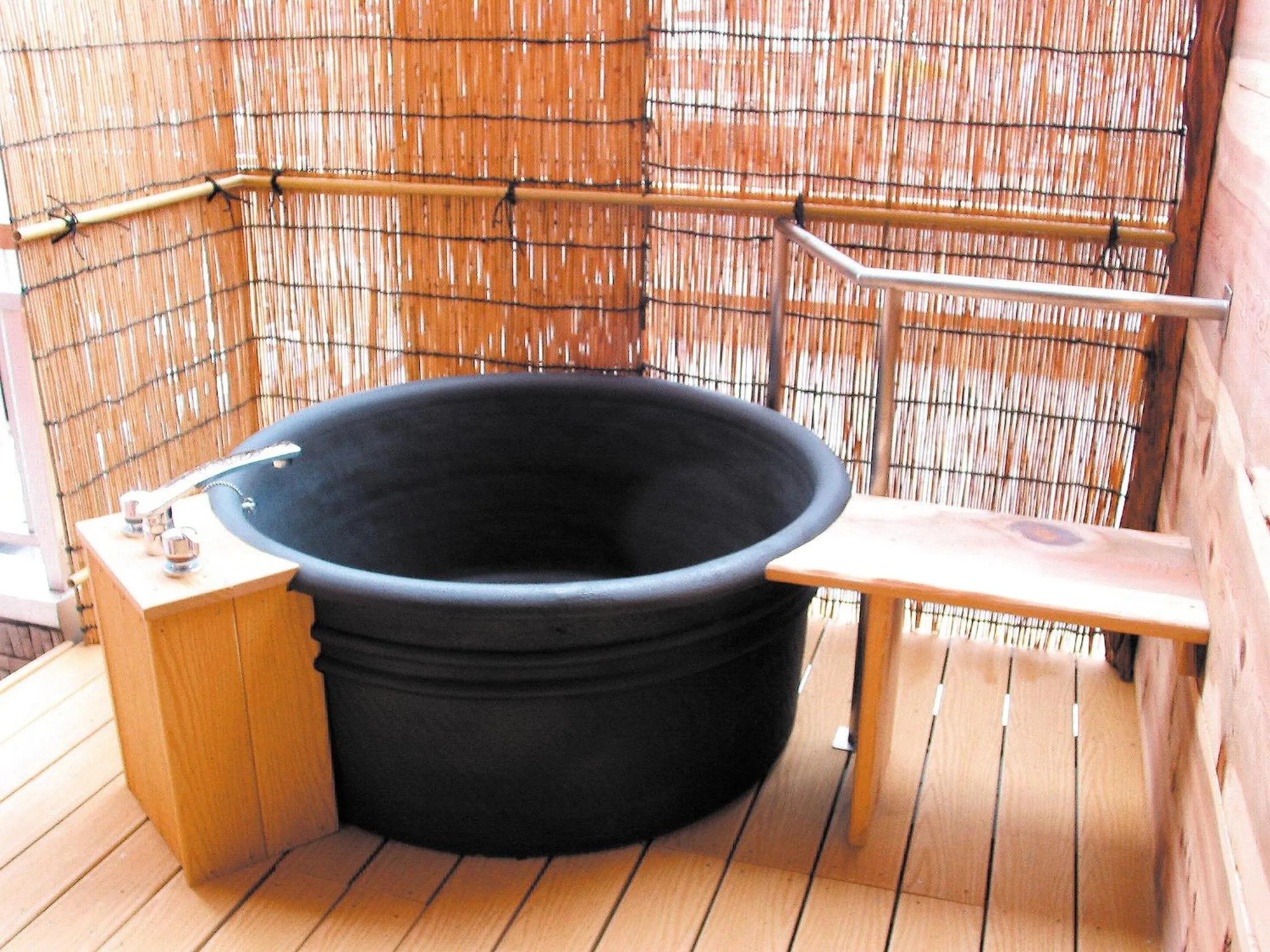 Yuttarino-Sato Inaka