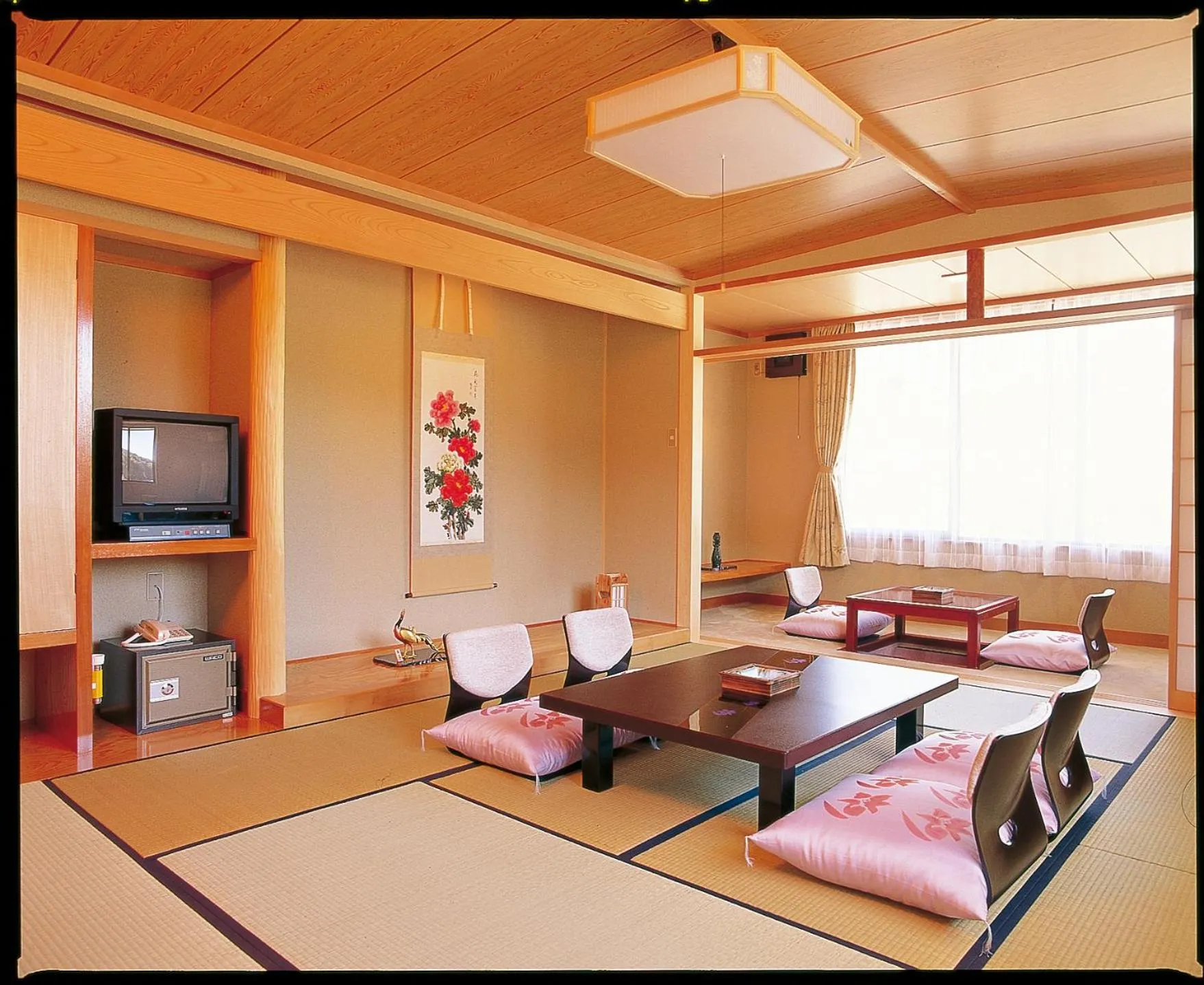 Yuttarino-Sato Inaka