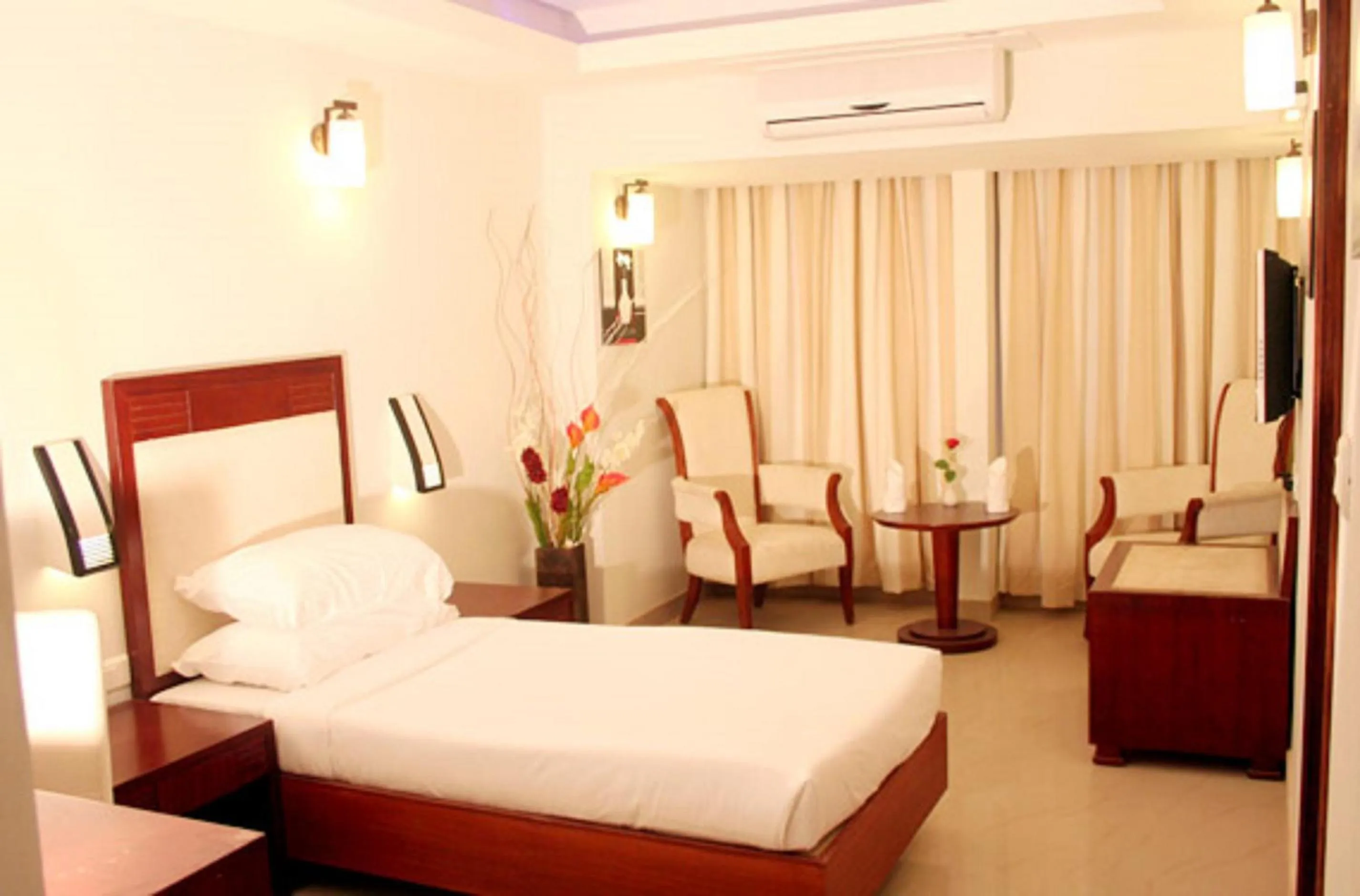 Photo of the whole room, Bed in Hotel Luciya