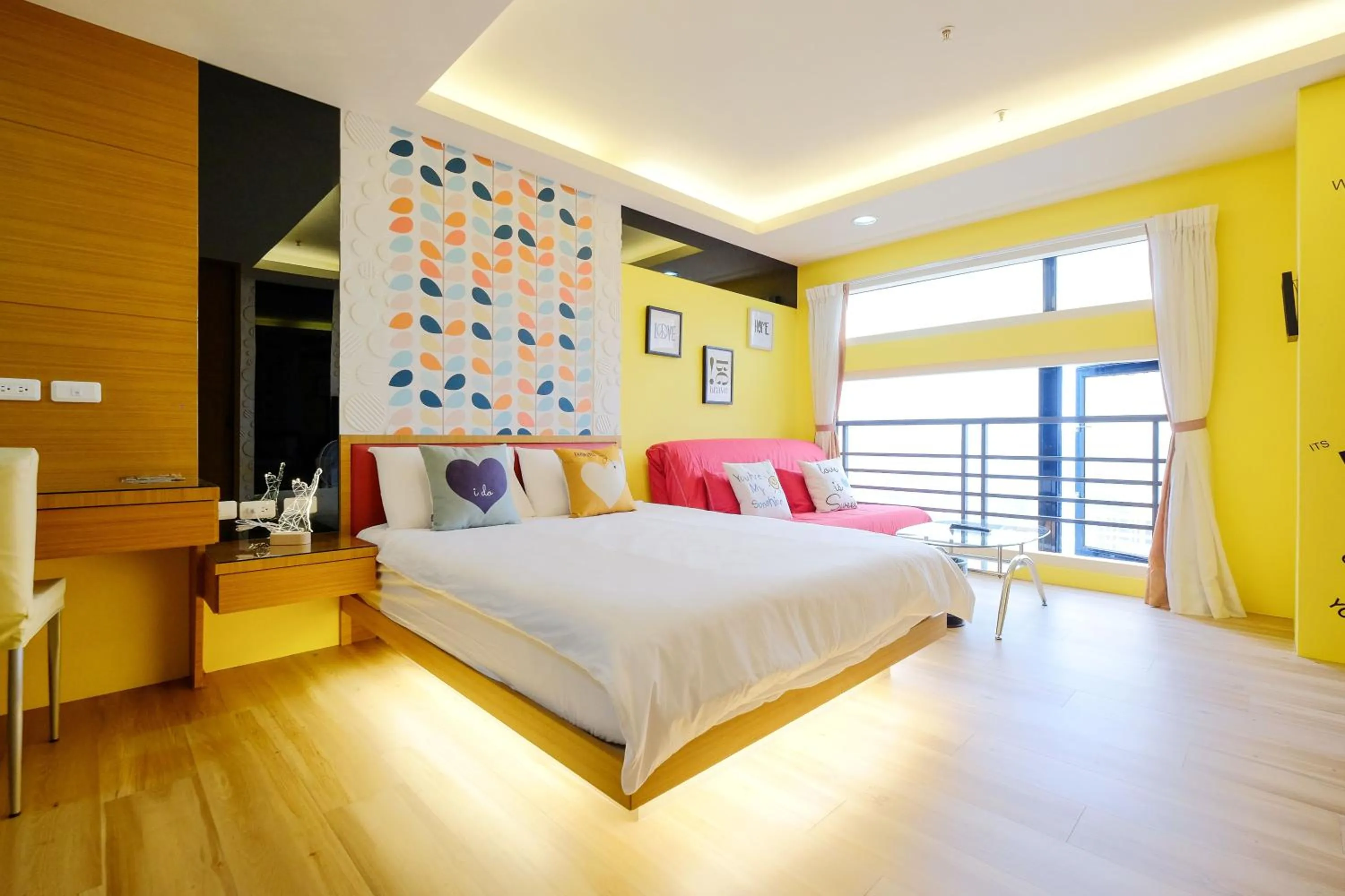 Decorative detail, Bed in Color Fun inn