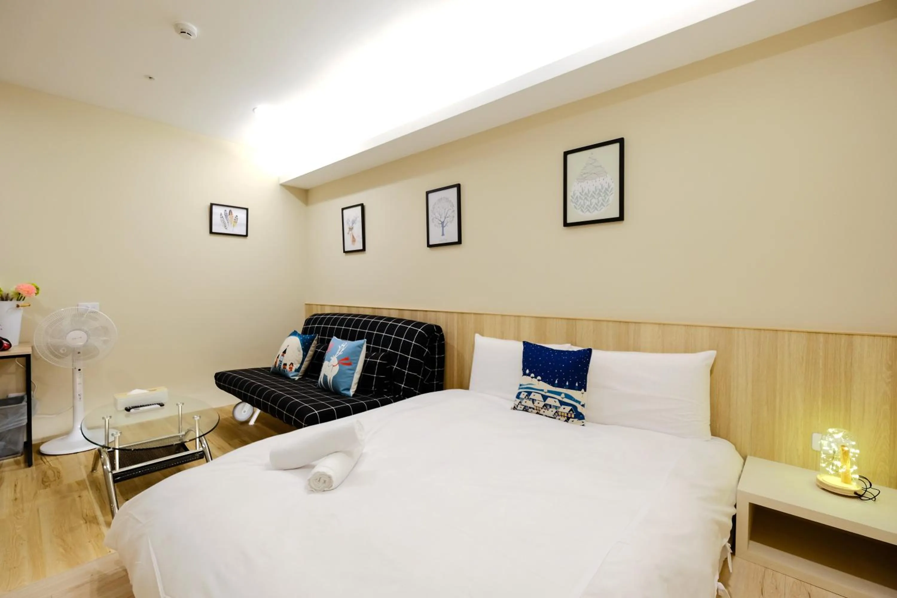 Bed in Color Fun inn