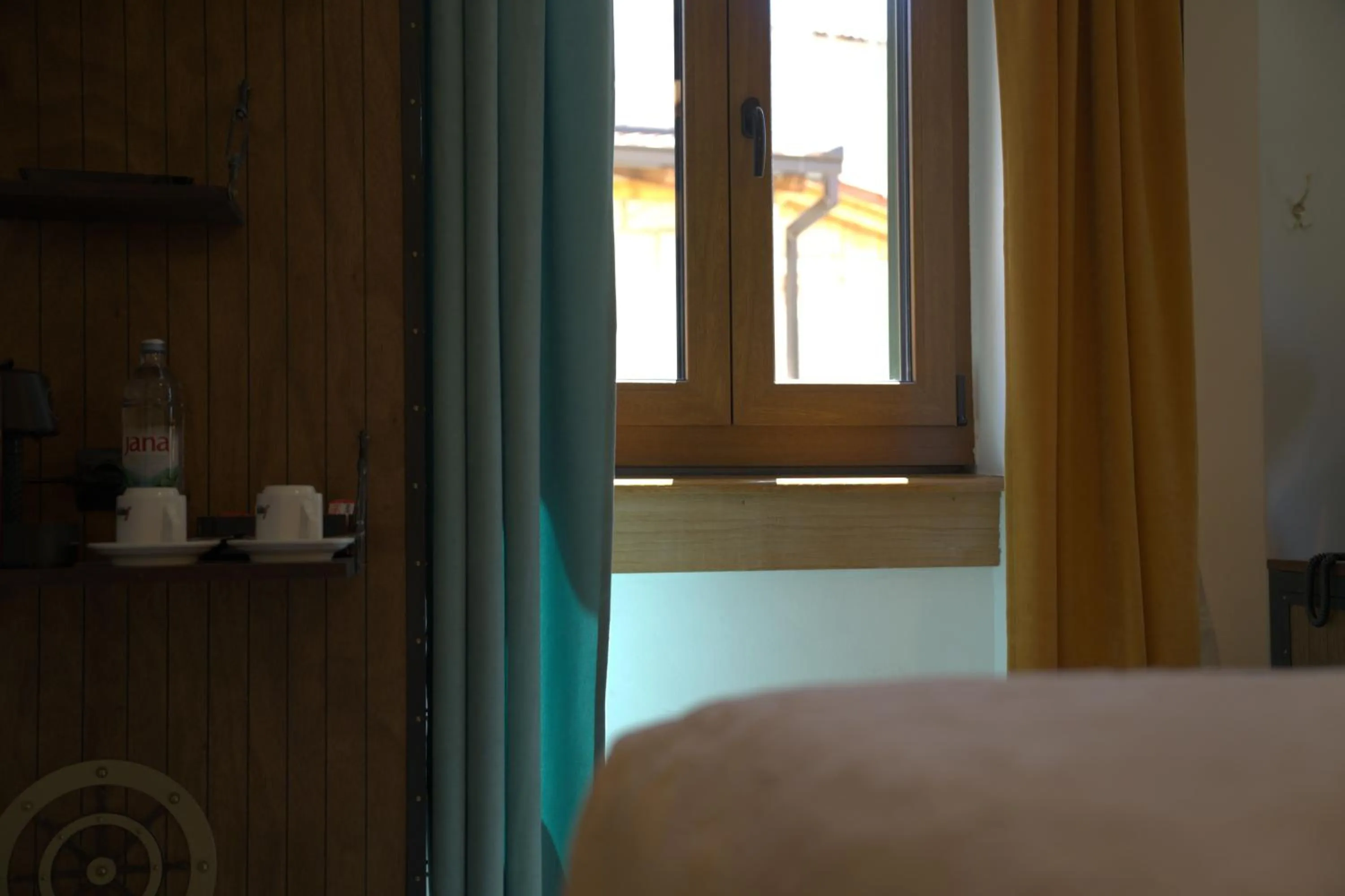 Coffee/tea facilities, Bed in Hotel Villa Diana