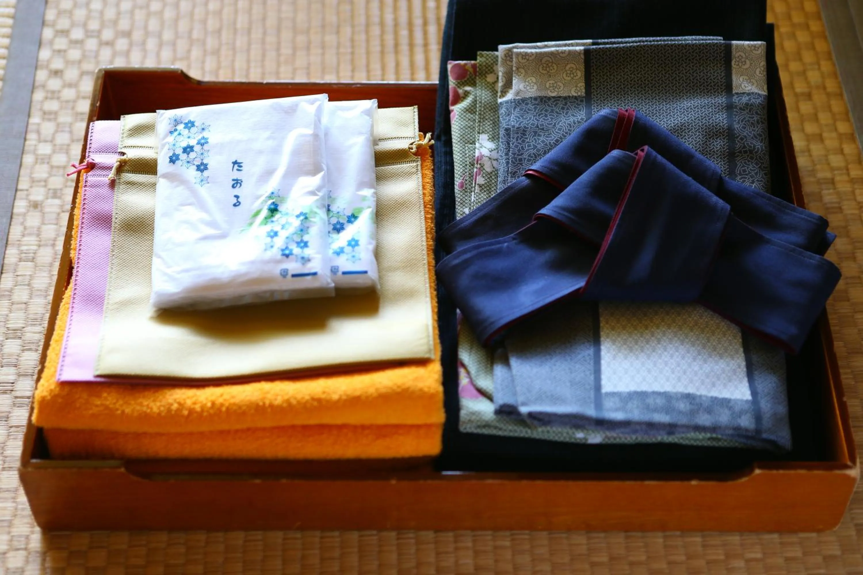 Photo of the whole room in Nukumorino-yado Komanoyu