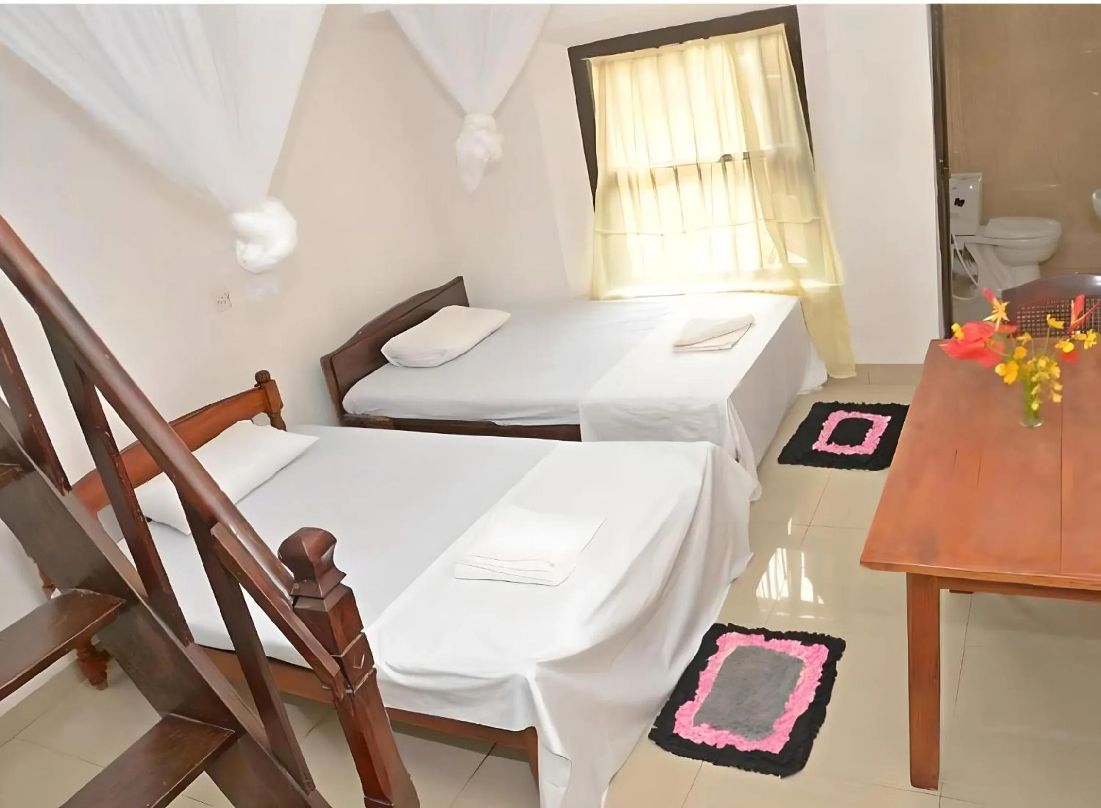 Bedroom, Bed in Traveller's Hostel Hikkaduwa