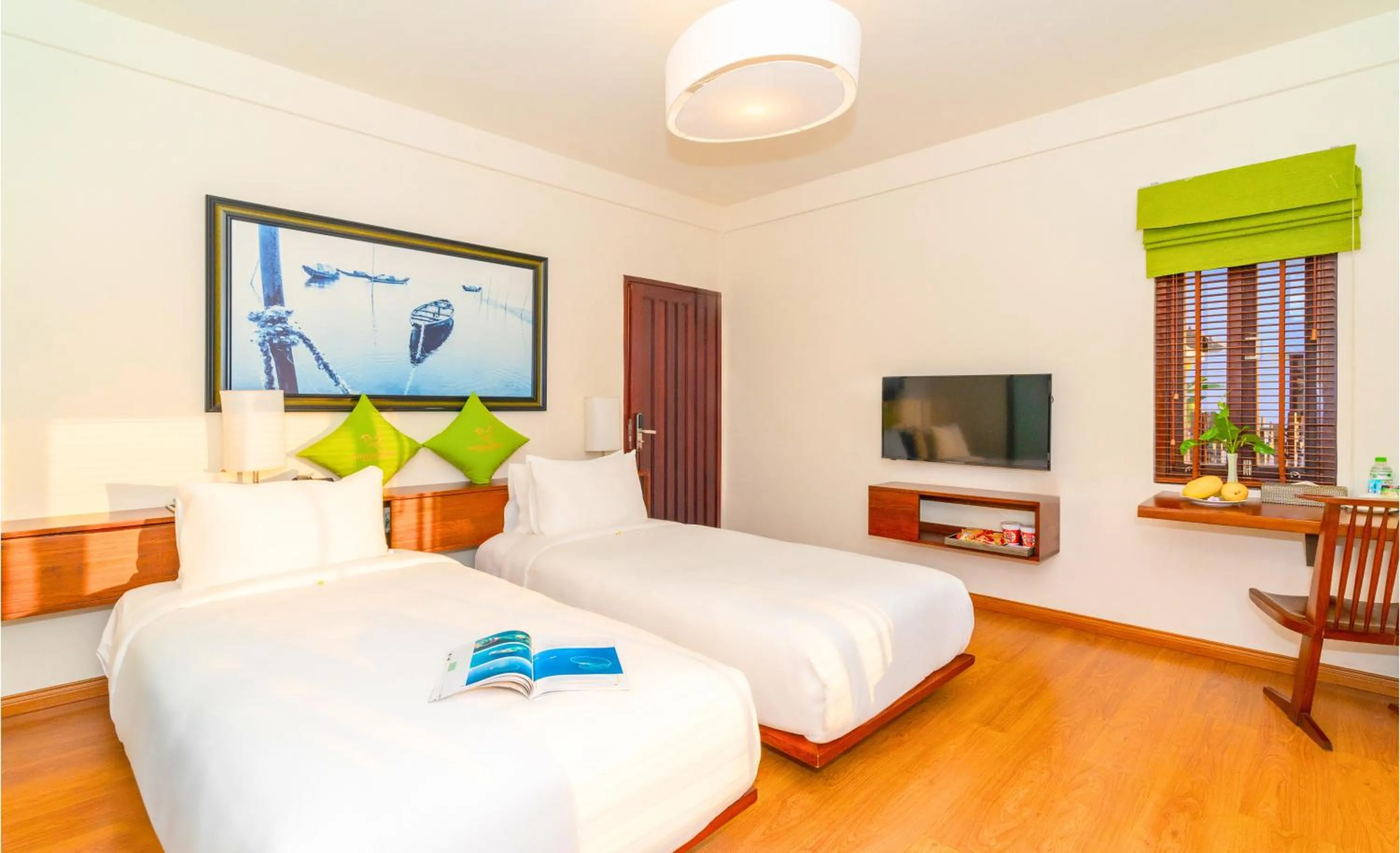 Bed in Elites Riverside Hotel & Spa Hoi An