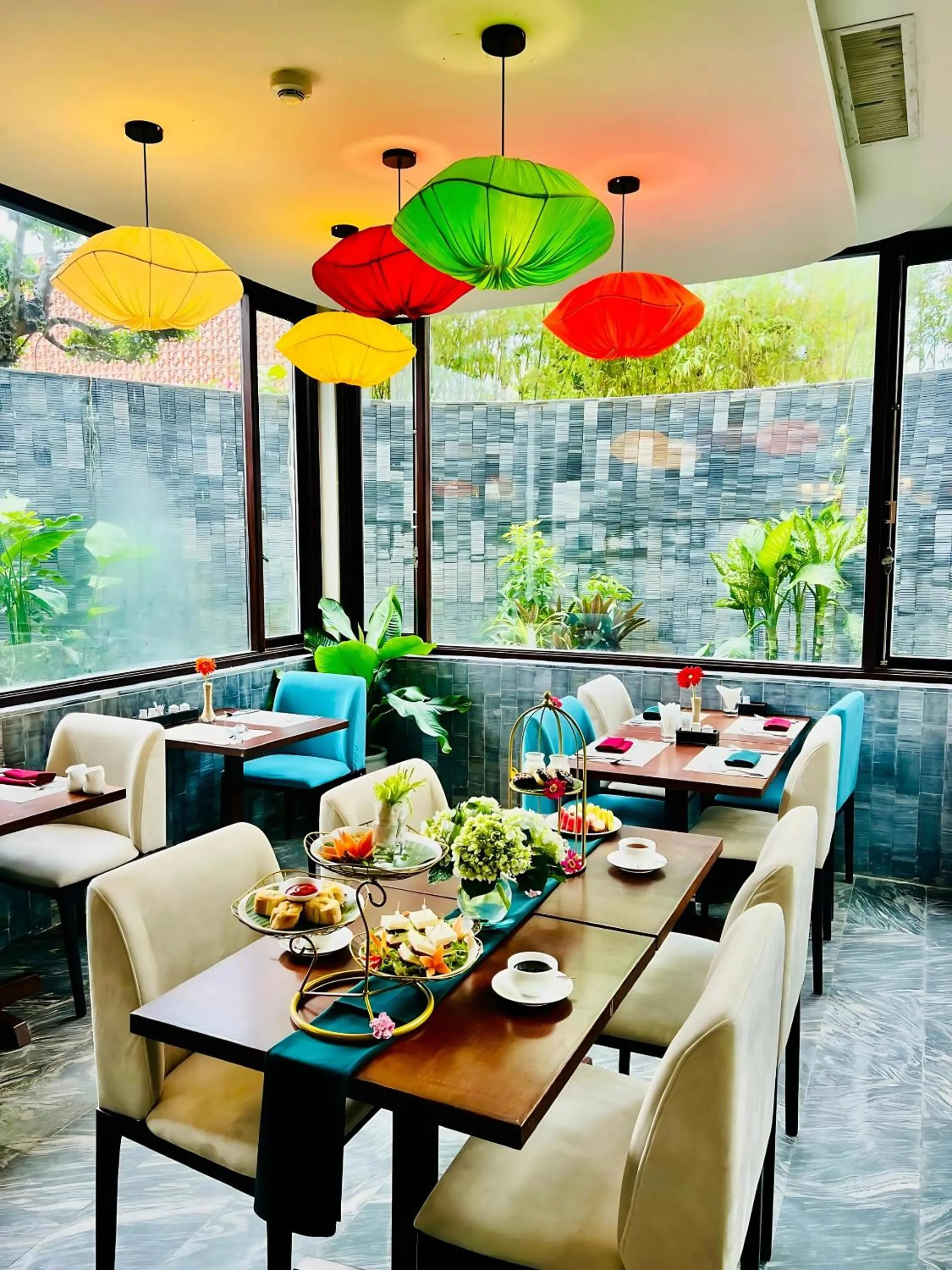 Restaurant/places to eat in Happy Life Memories Hoi An Hotel & Spa